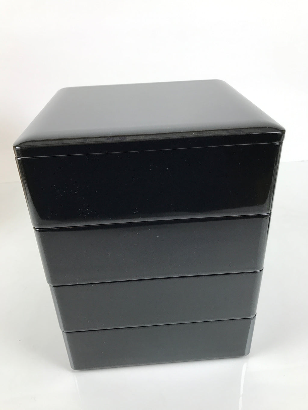 Japanese Lacquerware Lidded Bento Box 4 Tiers Wood Storage Box Black Red PX815-KT - Bento-chidorivintage.com
