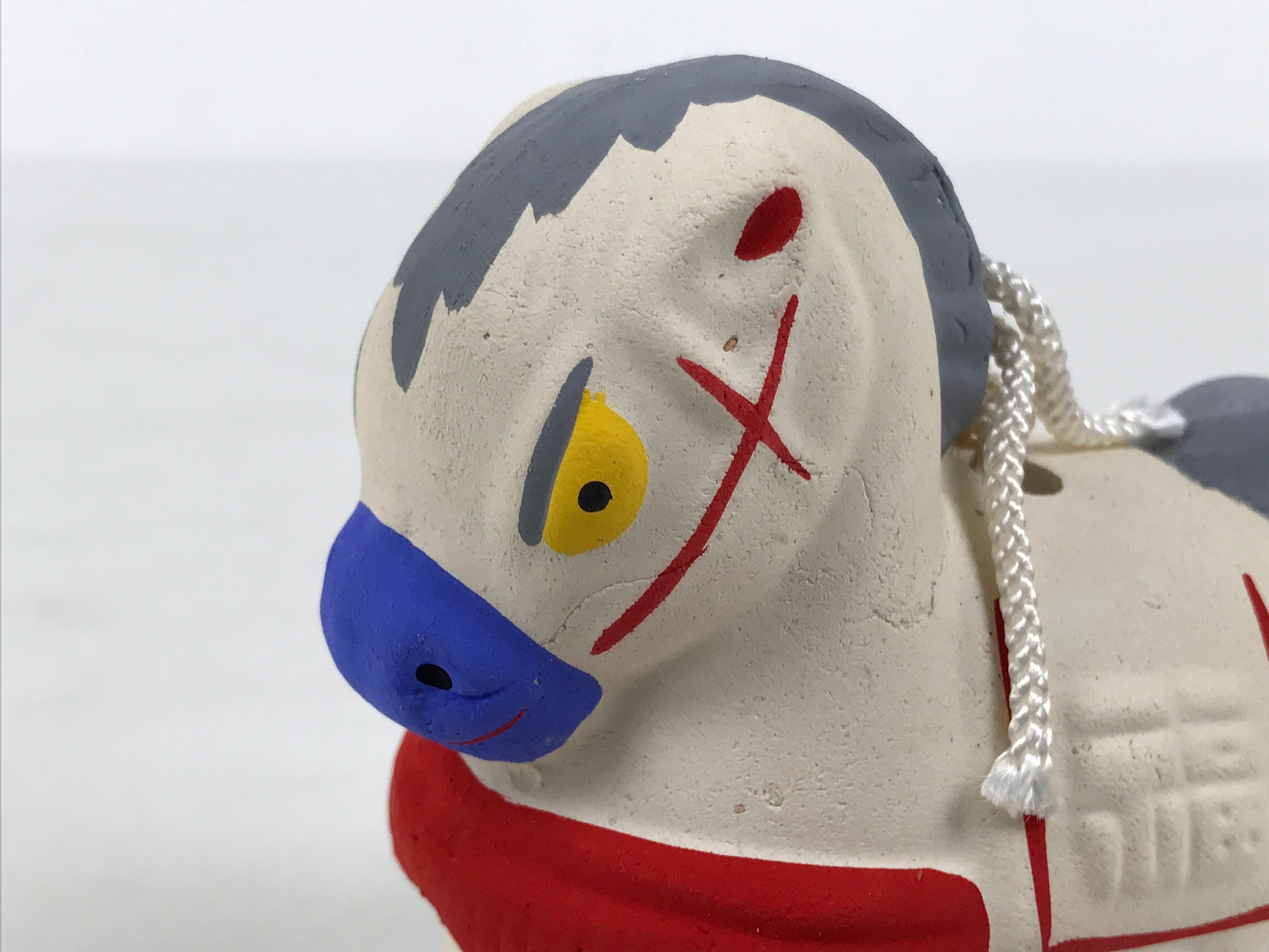 Japanese Clay Bell Dorei Horse Vtg Tsuchi-Suzu Zodiac Animal Uma White Red DR690-AD - Dorei-chidorivintage.com