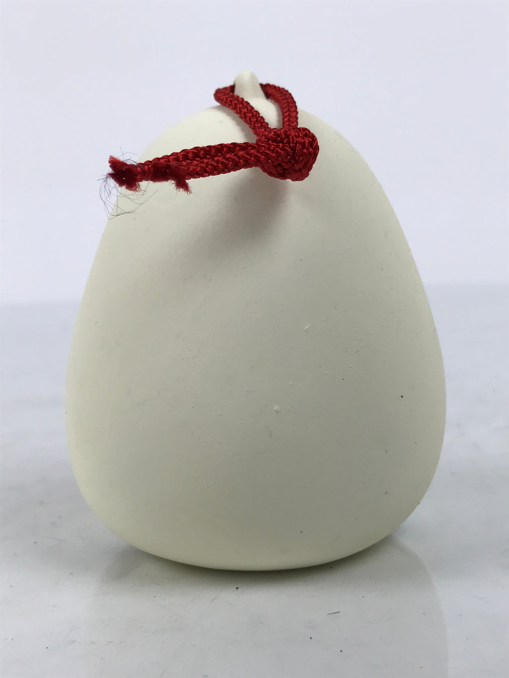 Japanese Clay Bell Dorei Hime Daruma Vtg Tsuchi-Suzu Basho Poem White DR691-AD - Dorei-chidorivintage.com