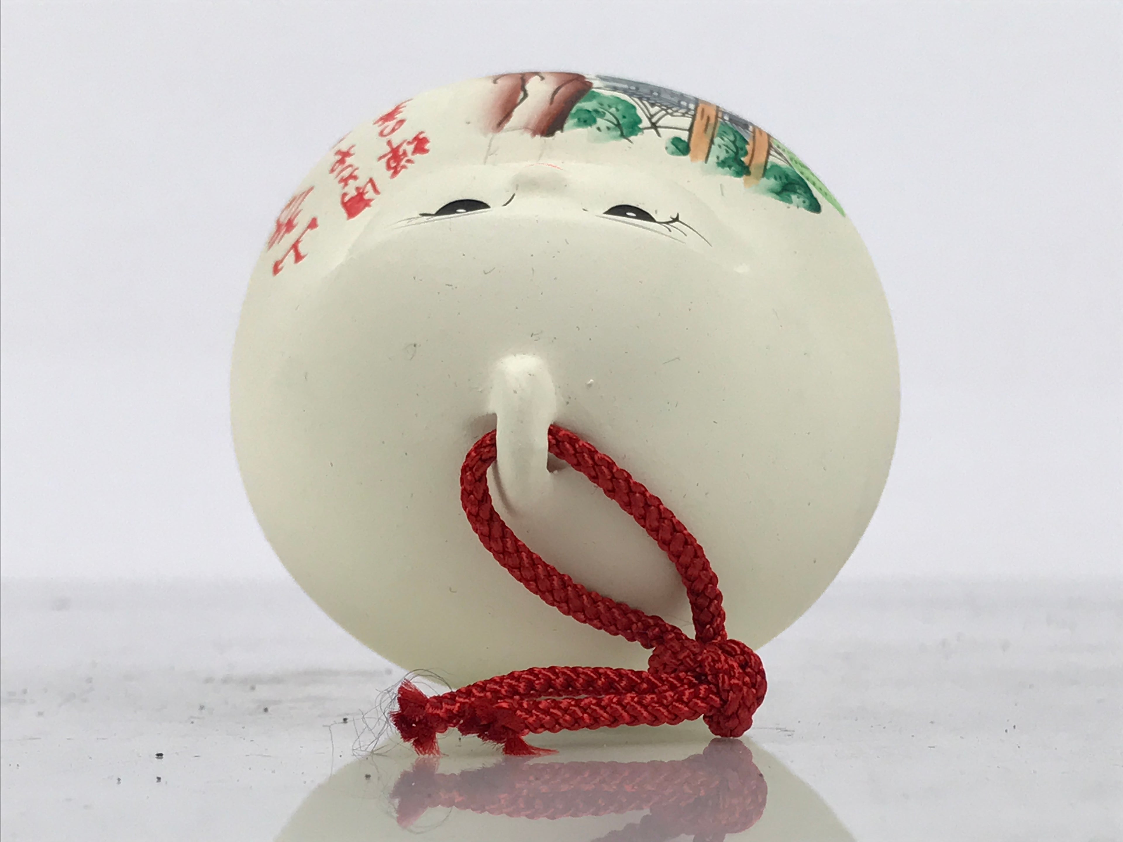Japanese Clay Bell Dorei Hime Daruma Vtg Tsuchi-Suzu Basho Poem White DR691-AD - Dorei-chidorivintage.com