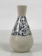 Japanese Porcelain Sake Bottle Tokkuri Vtg Tachikichi White Blue Arabesque TS934-KT - Sake Bottle-chidorivintage.com