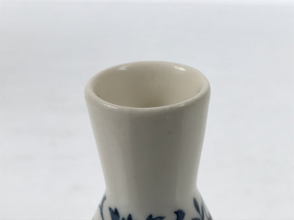 Japanese Porcelain Sake Bottle Tokkuri Vtg Tachikichi White Blue Arabesque TS934-KT - Sake Bottle-chidorivintage.com