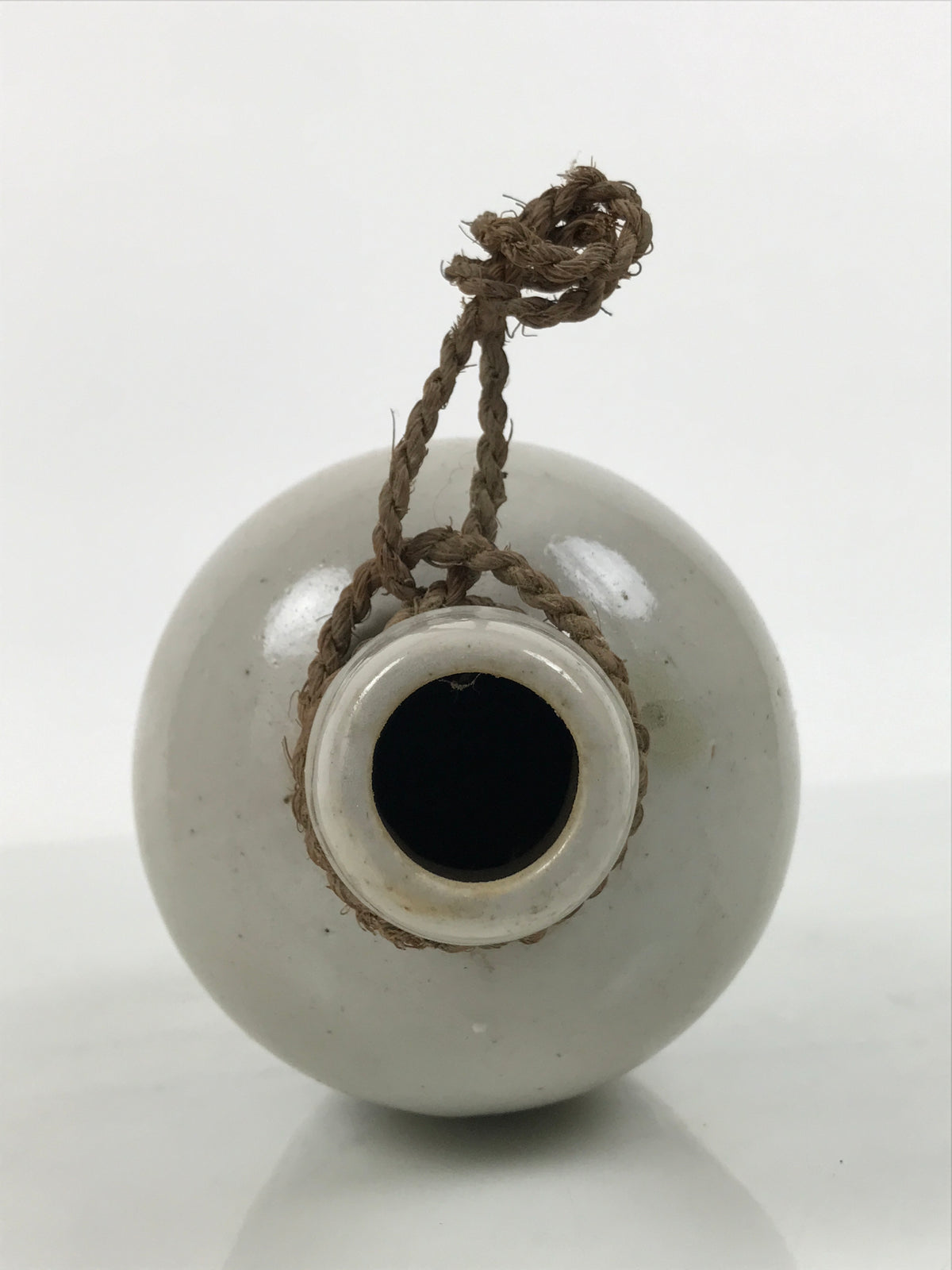 Japanese Ceramic Sake Bottle Tokkuri Vtg Gray Shimizu-no-Jirocho Souvenir TS928-KT - Sake Bottle-chidorivintage.com