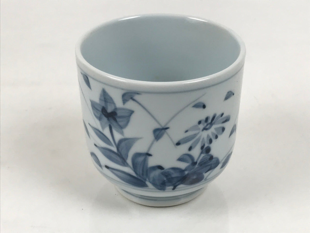 Japanese Sometsuke Porcelain Teacup Vtg Pottery Yunomi White Blue Floral TC643-KT - Teacup-chidorivintage.com