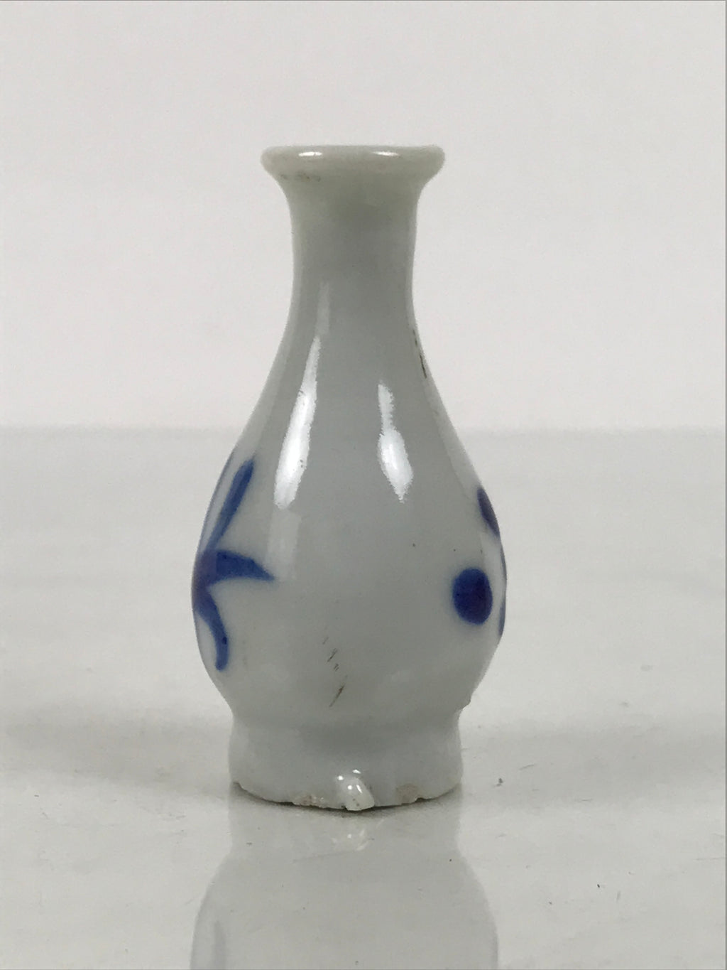 Japanese Porcelain Single Flower Vase Small Kabin Vtg Blue White Abstract MFV109-KT - Vase-chidorivintage.com