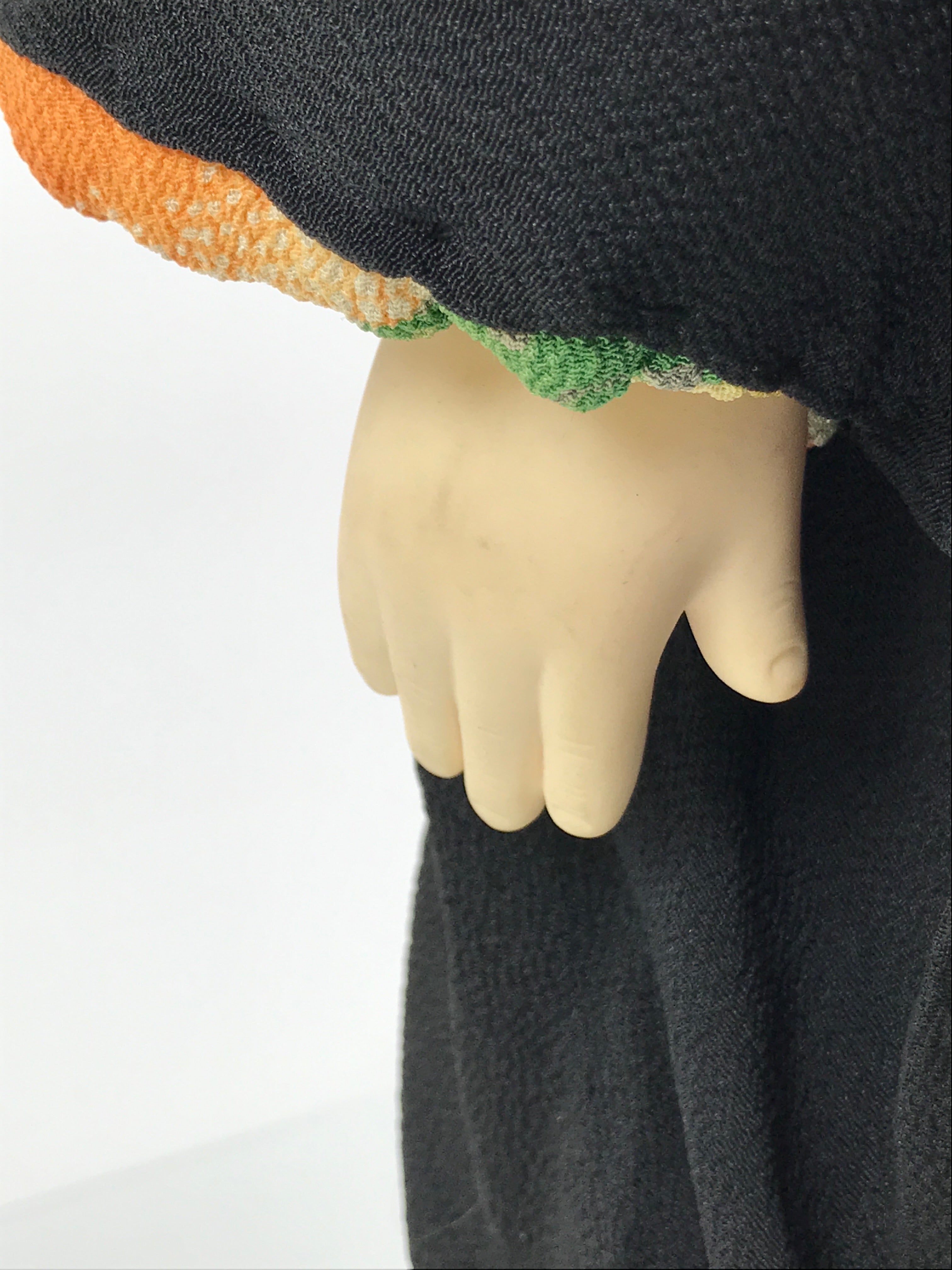 Japanese Ichimatsu Ningyo Doll Vtg Black Silk Kimono Glass Eyes Gofun Face ID697-AD - Doll-chidorivintage.com