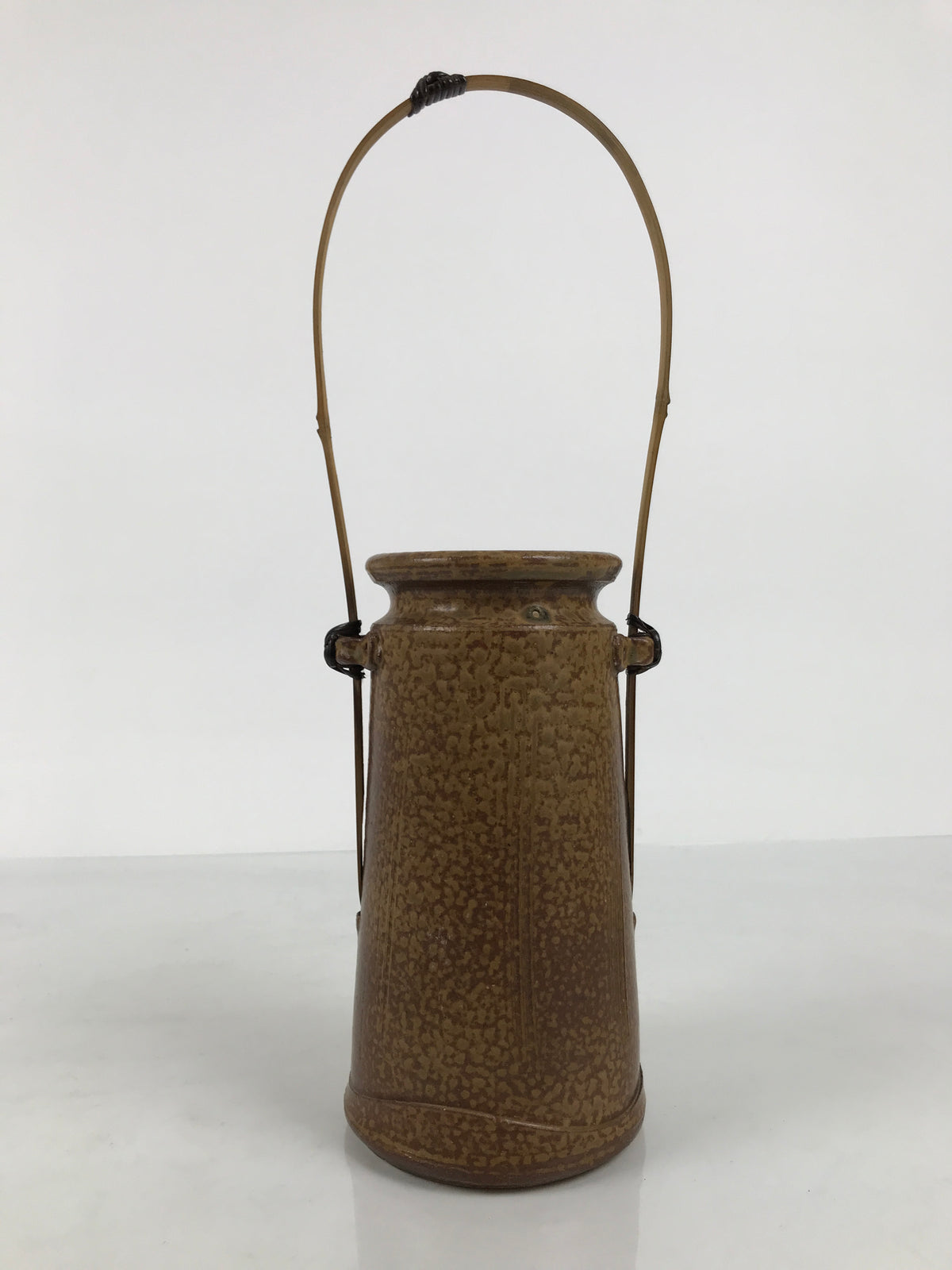 Japanese Ceramic Flower Vase Vtg Ikebana Kabin Brown Bamboo Handle FK266-KT - Vase-chidorivintage.com