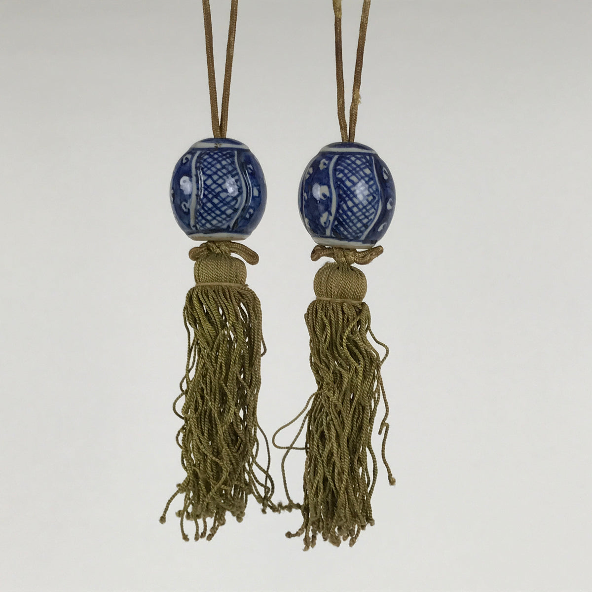 Japanese Porcelain Hanging Scroll Weights Vtg Fuchin Kakejiku Blue White FC374-AD - Scroll Accessory-chidorivintage.com
