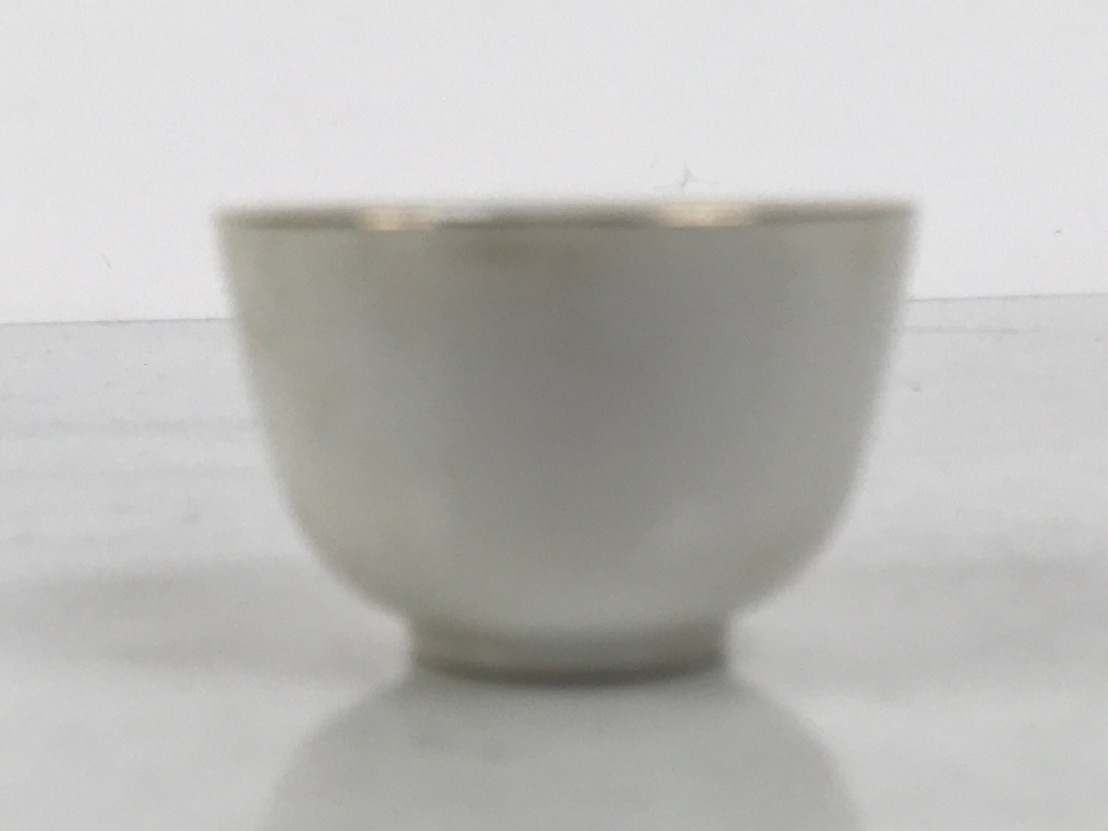 Japanese Porcelain Teacup Yunomi Buddhist Altar Offering Lotus Flower White G347-KT - Teacup-chidorivintage.com