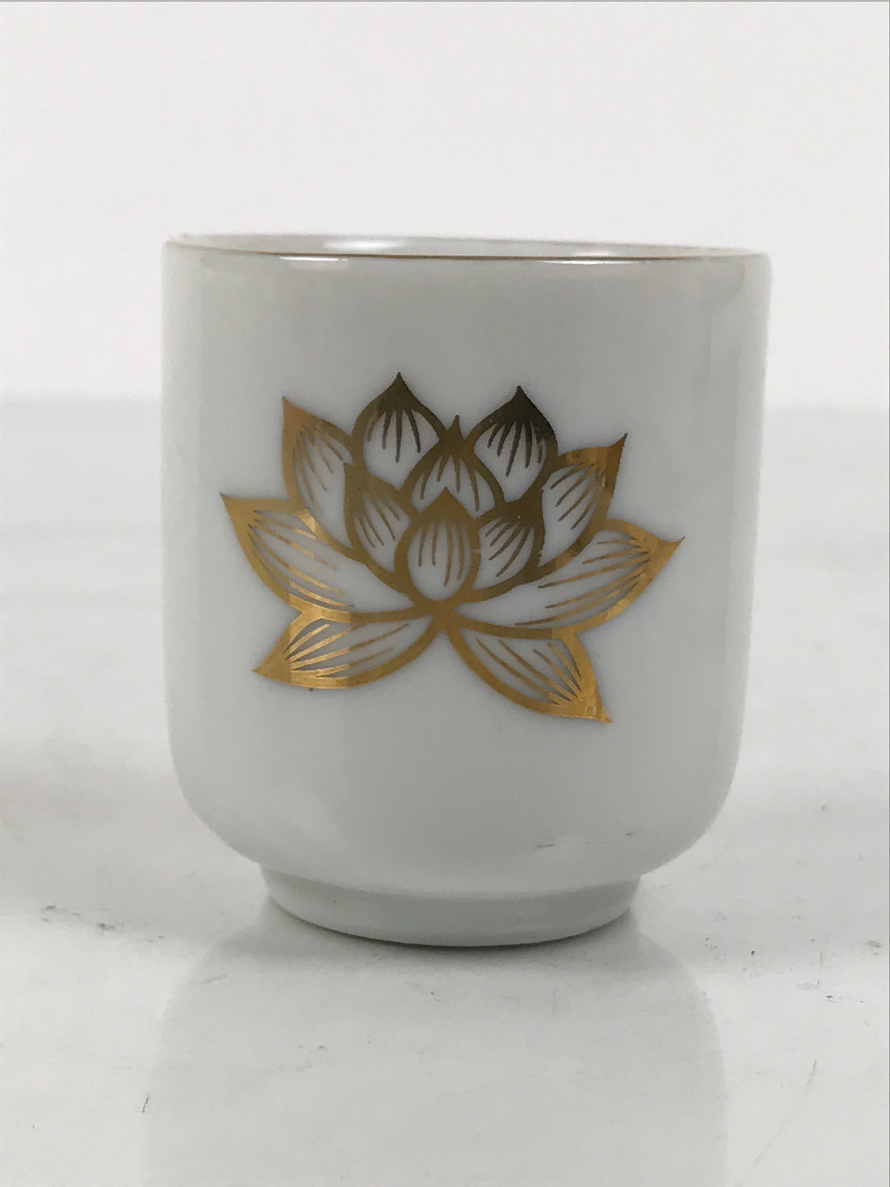 Japanese Porcelain Teacup Yunomi Buddhist Altar Offering Lotus Flower White G348-KT - Teacup-chidorivintage.com