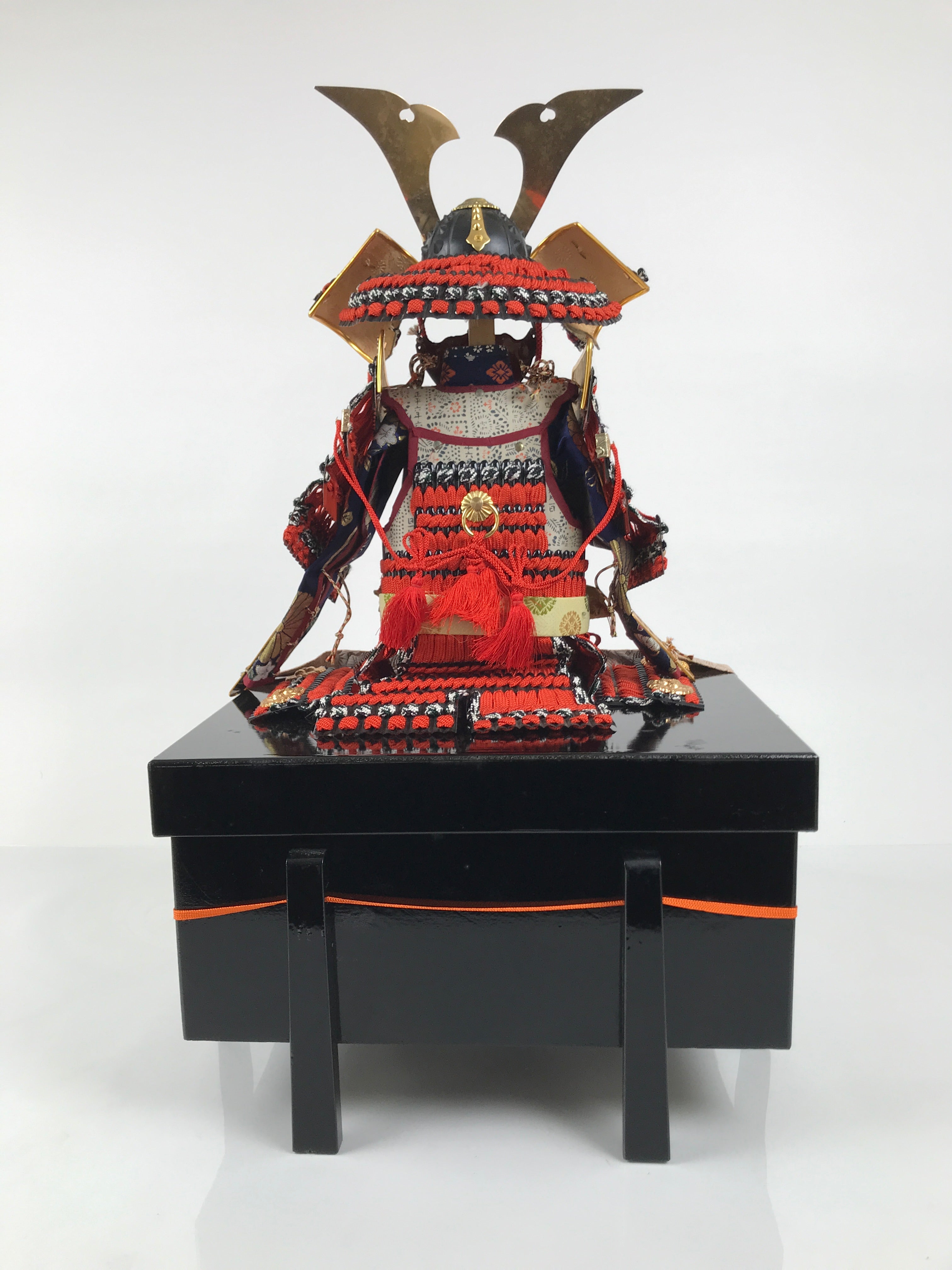Japanese Samurai Miniature Armor Yoroi Set Vtg Boys' Festival Lacquer Box ID688-AD - Doll-chidorivintage.com