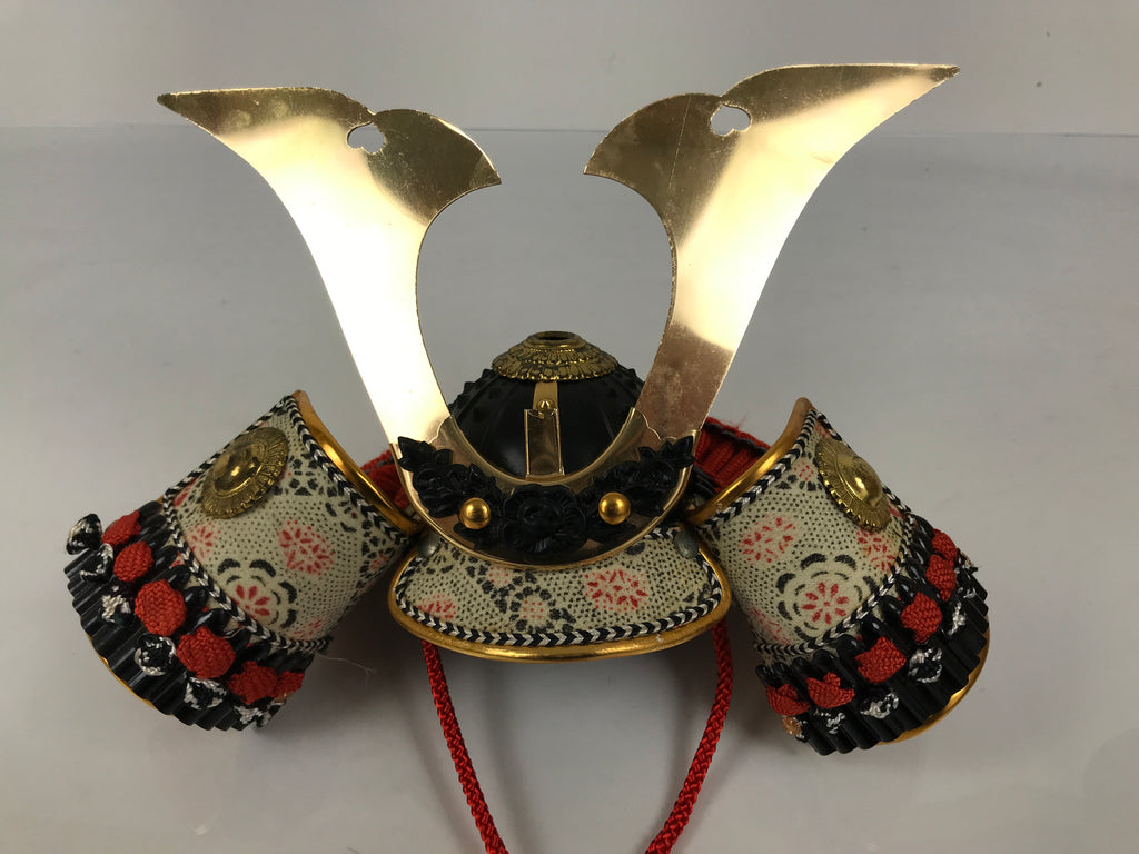 Japanese Samurai Miniature Armor Yoroi Set Vtg Boys' Festival Lacquer Box ID688-AD - Doll-chidorivintage.com