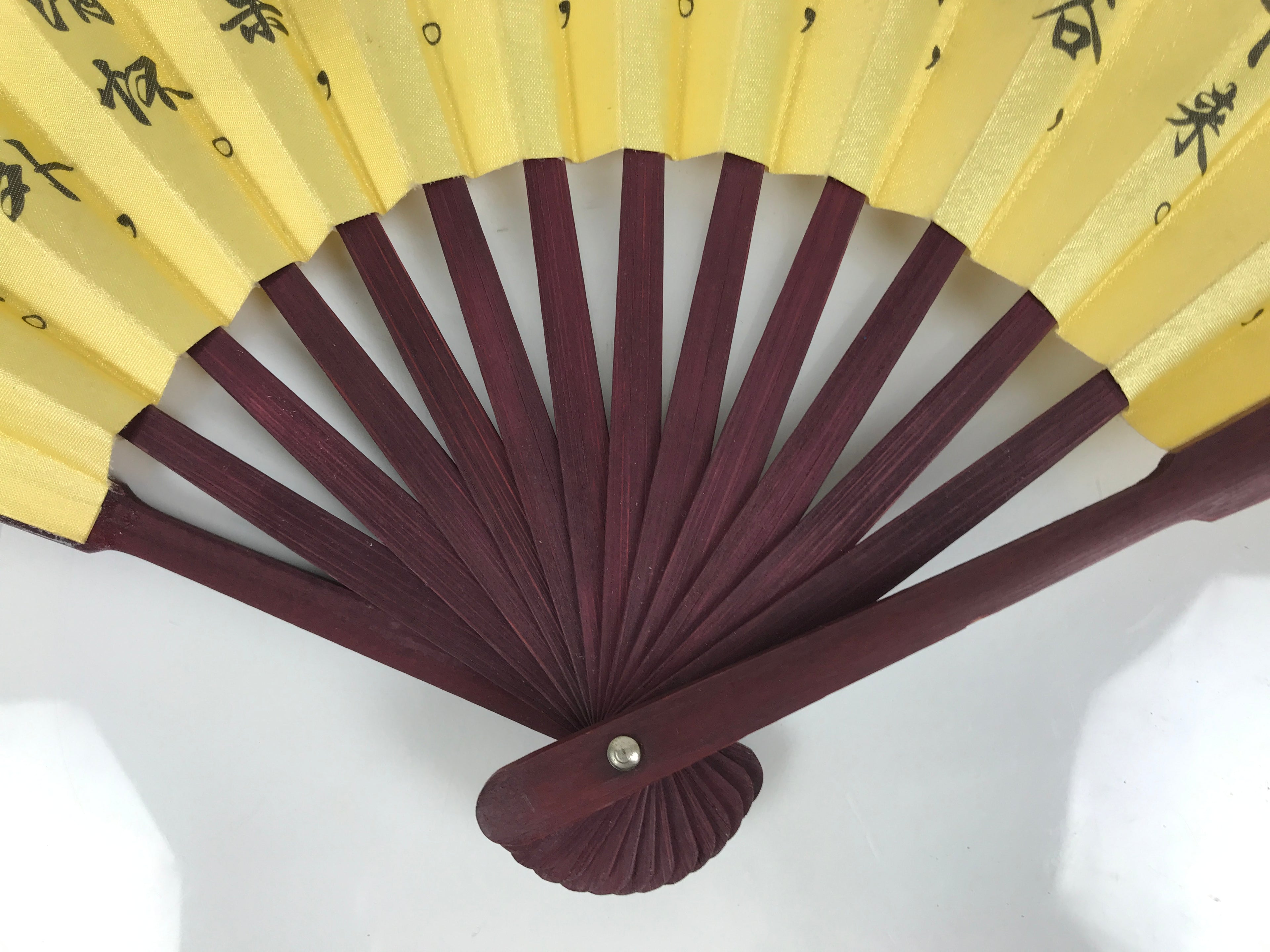 Chinese Fabric Folding Fan Vtg Sensu Bamboo Frame Gold Brown Zodiac 5D92-AD - Fan-chidorivintage.com