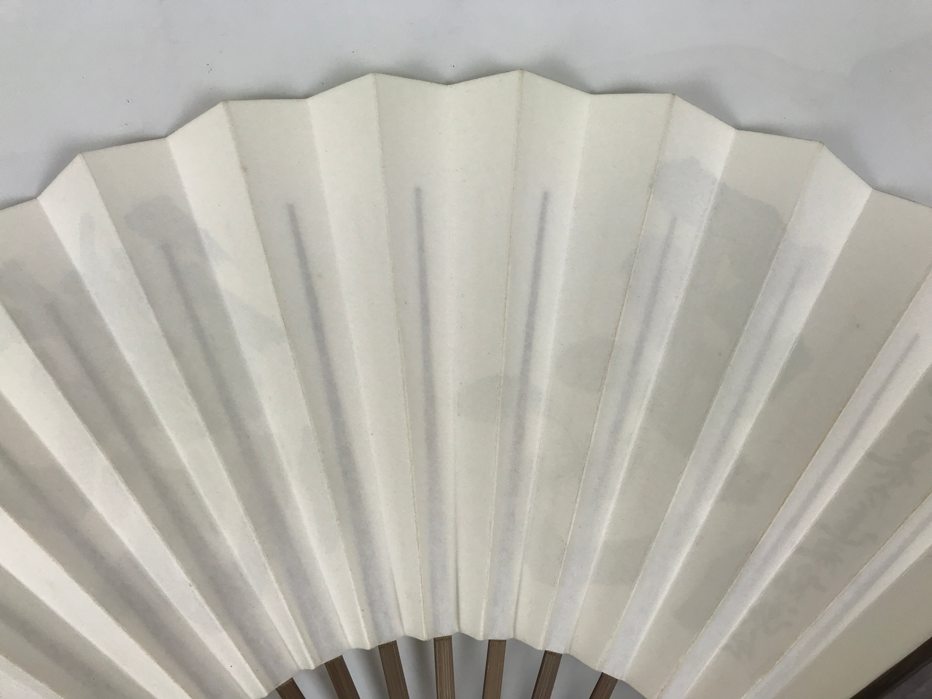 Japanese Paper Folding Fan Sensu Vtg Bamboo Frame White Kanji Calligraphy 5D93-AD - Fan-chidorivintage.com