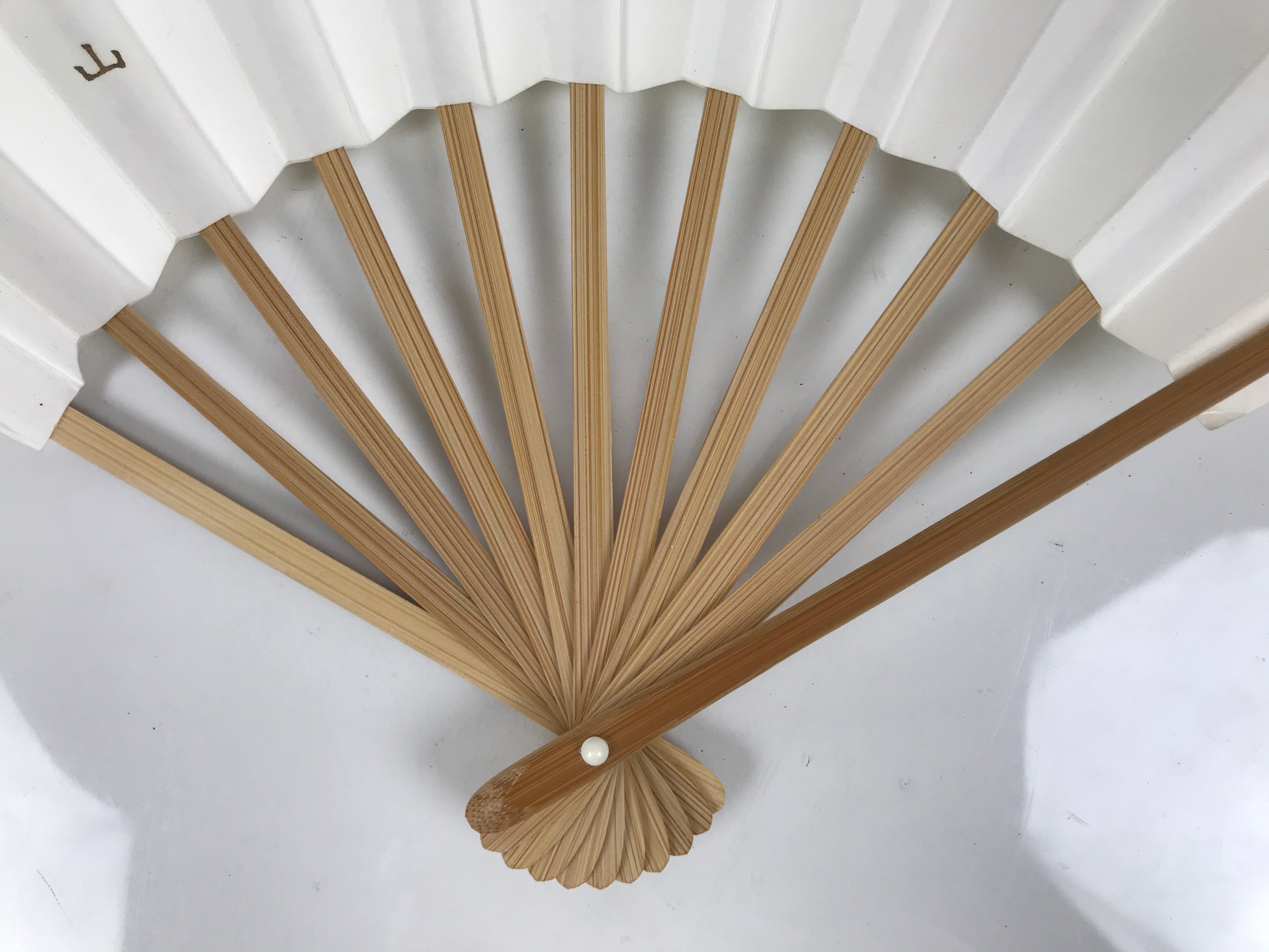 Japanese Paper Folding Fan Sensu Vtg Bamboo Frame White Naritasan Temple 5D95-AD - Fan-chidorivintage.com