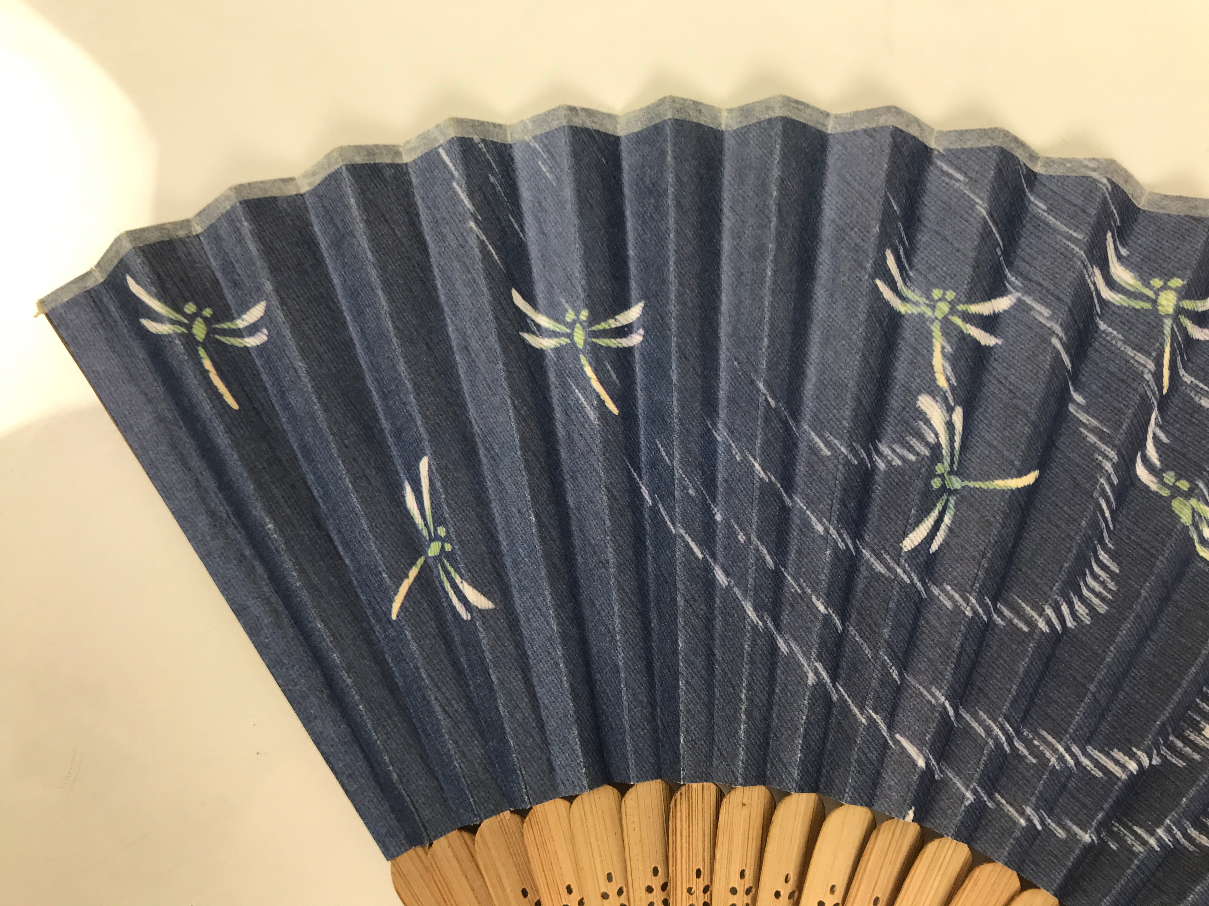 Japanese Paper Folding Fan Vtg Sensu Bamboo Frame Blue Pond Dragonflies 5D50-AD - Fan-chidorivintage.com