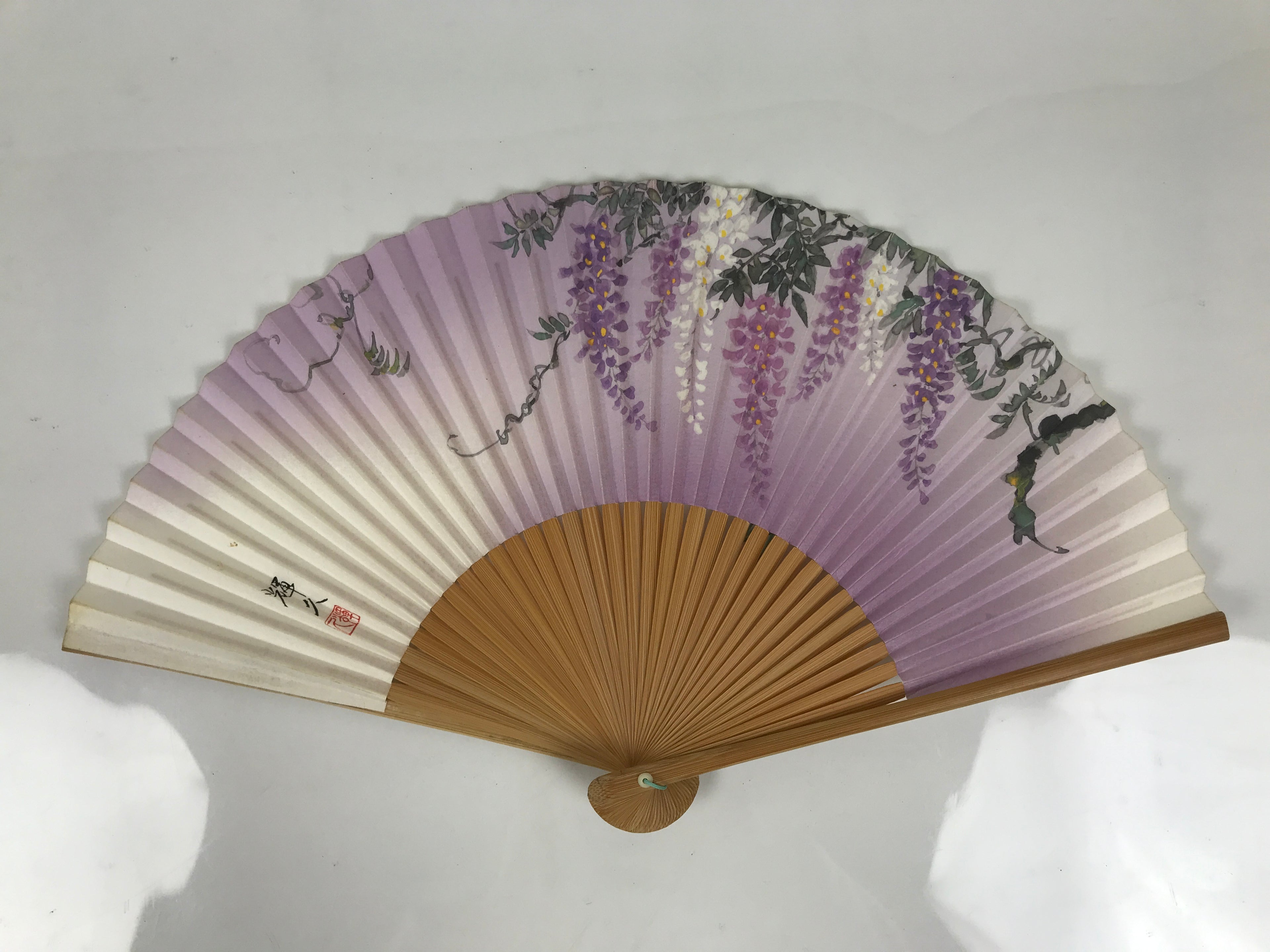 Japanese Paper Folding Fan Vtg Sensu Bamboo Frame Purple Wisteria Flowers 5D52-AD - Fan-chidorivintage.com