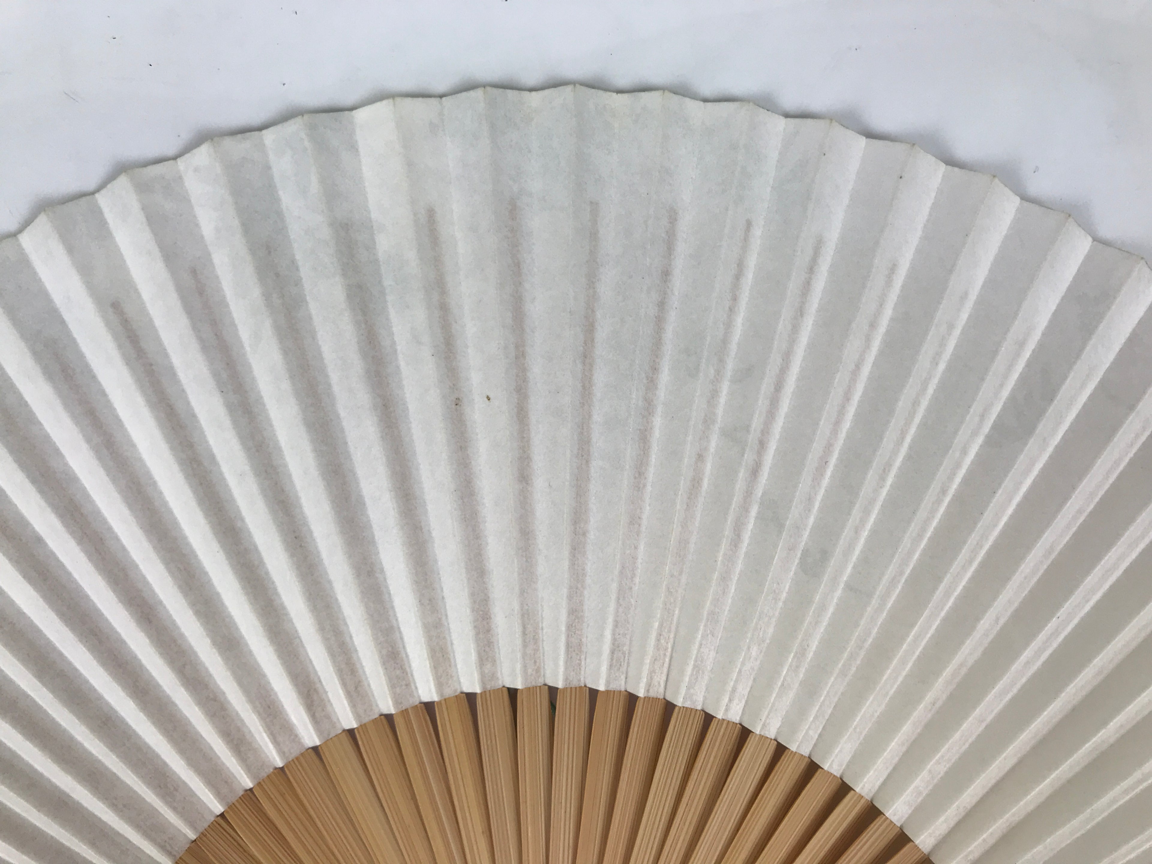 Japanese Paper Folding Fan Vtg Sensu Bamboo Frame Purple Wisteria Flowers 5D52-AD - Fan-chidorivintage.com
