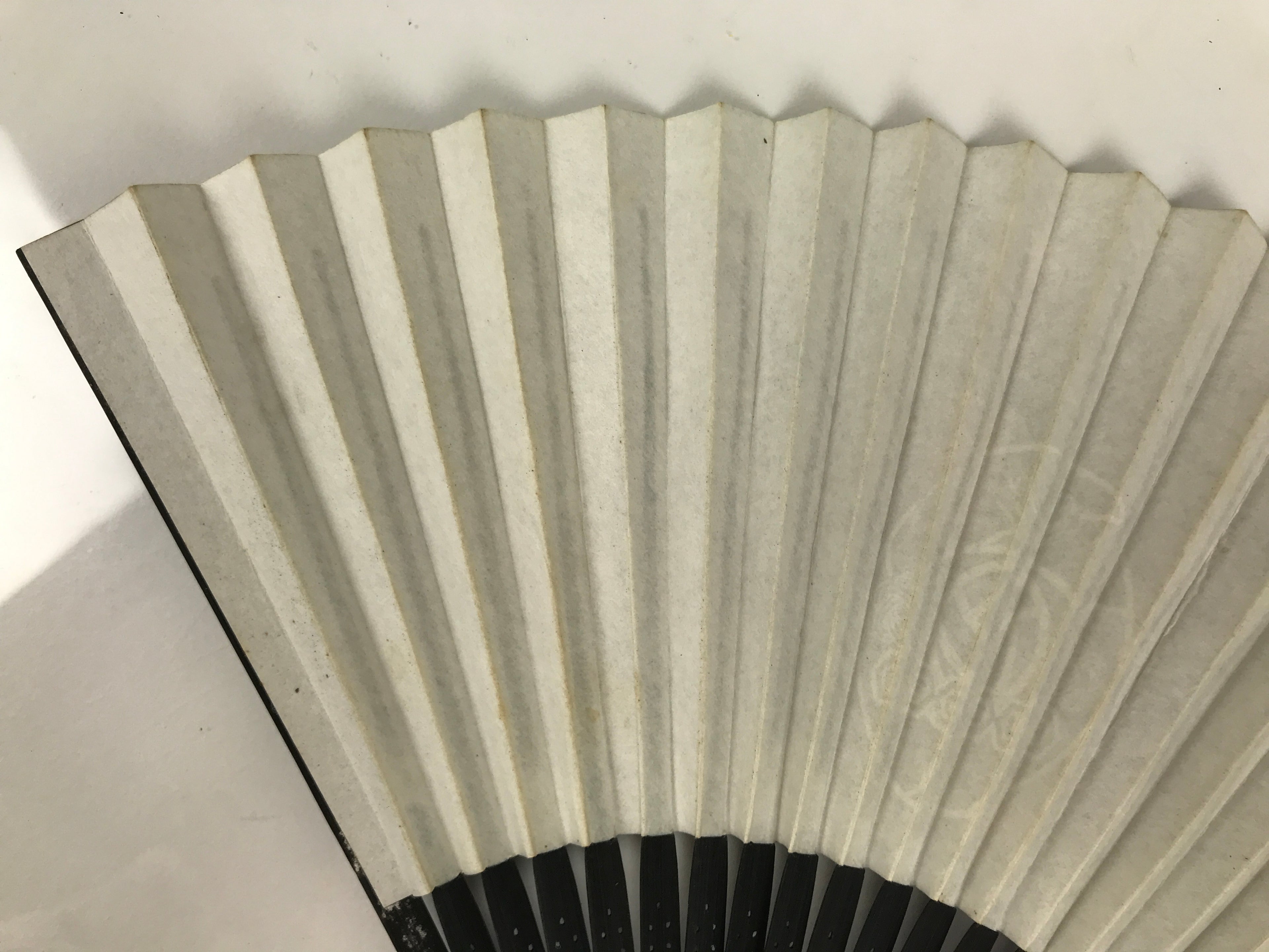 Japanese Paper Folding Fan Sensu Vtg Bamboo Frame Dark Blue Moon Kanji 5D98-AD - Fan-chidorivintage.com