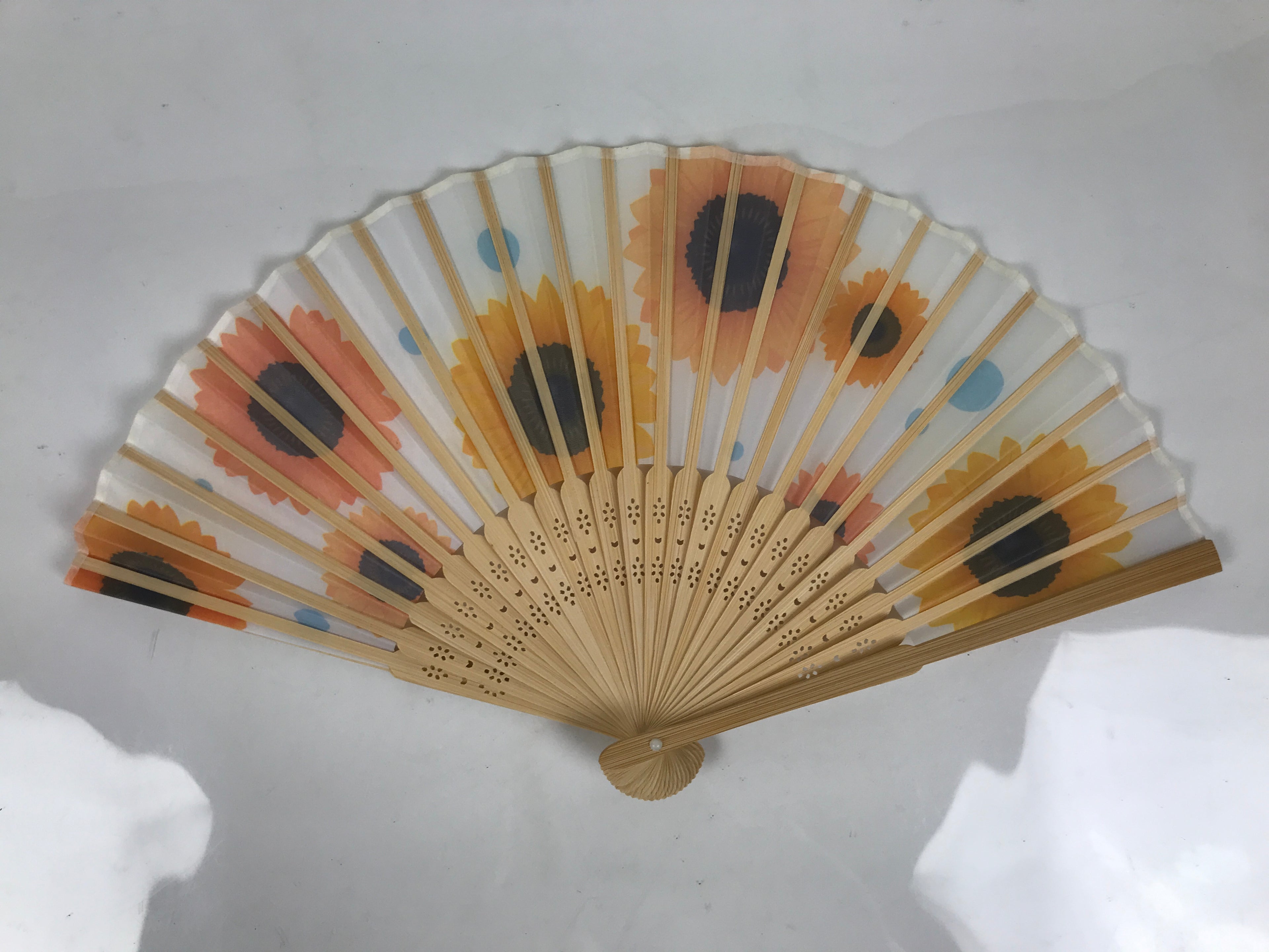 Japanese Fabric Folding Fan Sensu Vtg Bamboo Frame Sunflowers Himawari 5D56-AD - Fan-chidorivintage.com