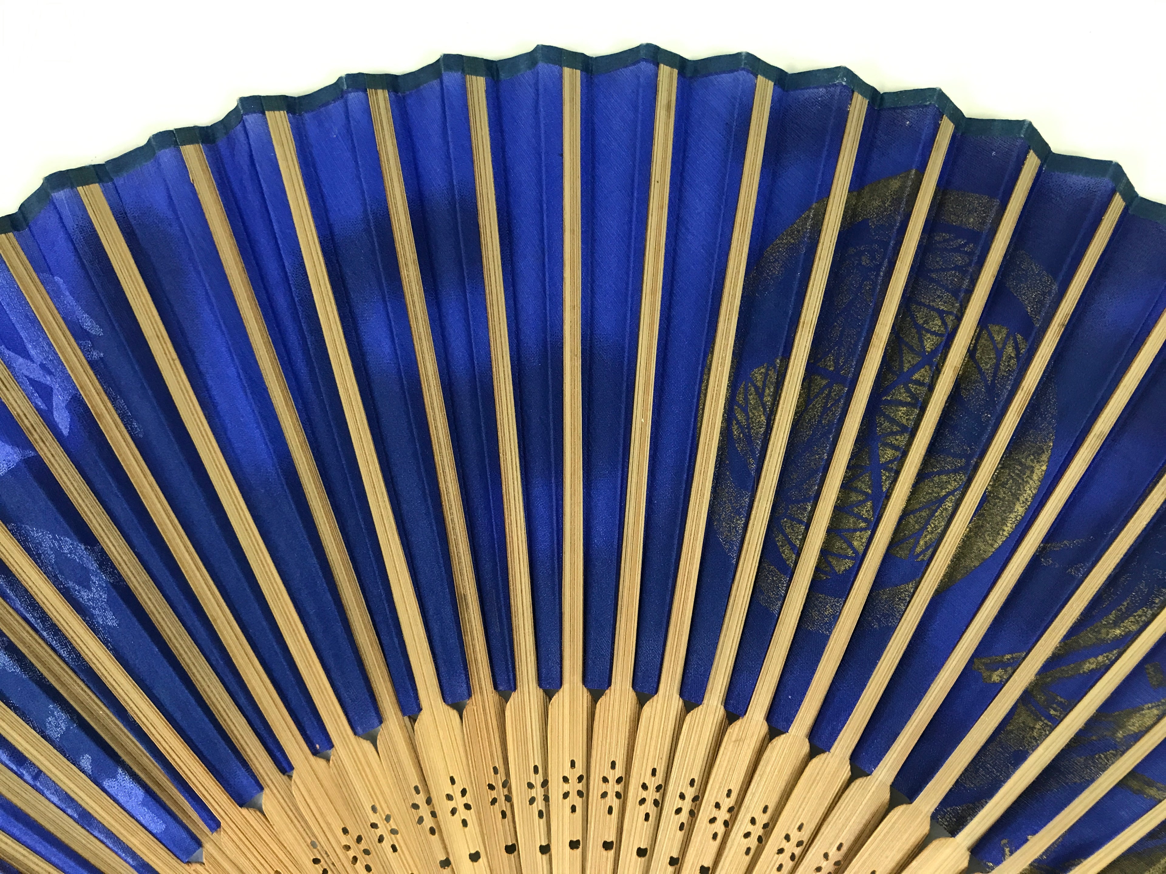 Japanese Fabric Folding Fan Vtg Sensu Bamboo Frame Blue Nagoya Castle 5D99-AD - Fan-chidorivintage.com