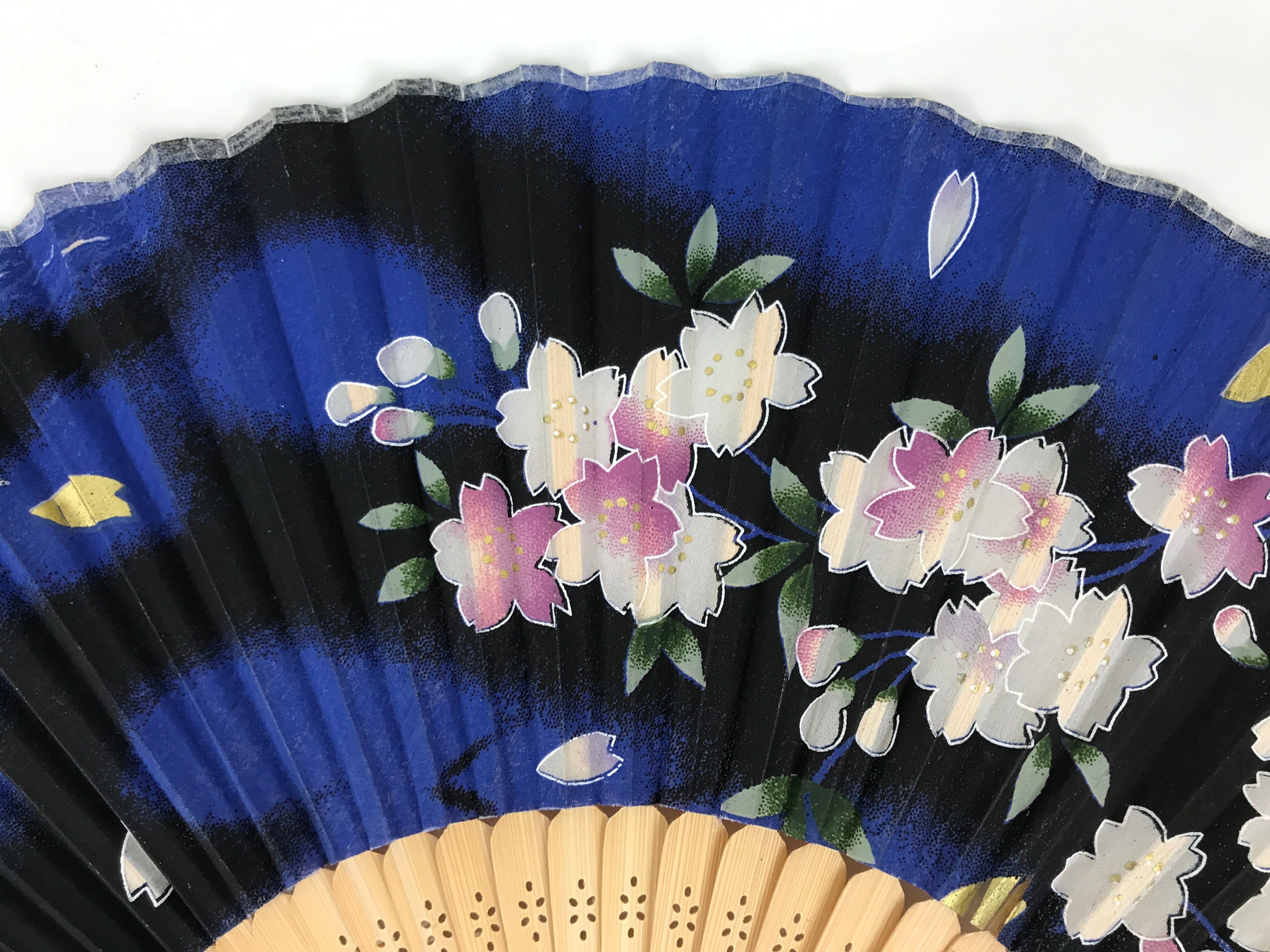 Japanese Fabric Folding Fan Sensu Vtg Bamboo Frame Cherry Bossoms Blue 5D69-AD - Fan-chidorivintage.com