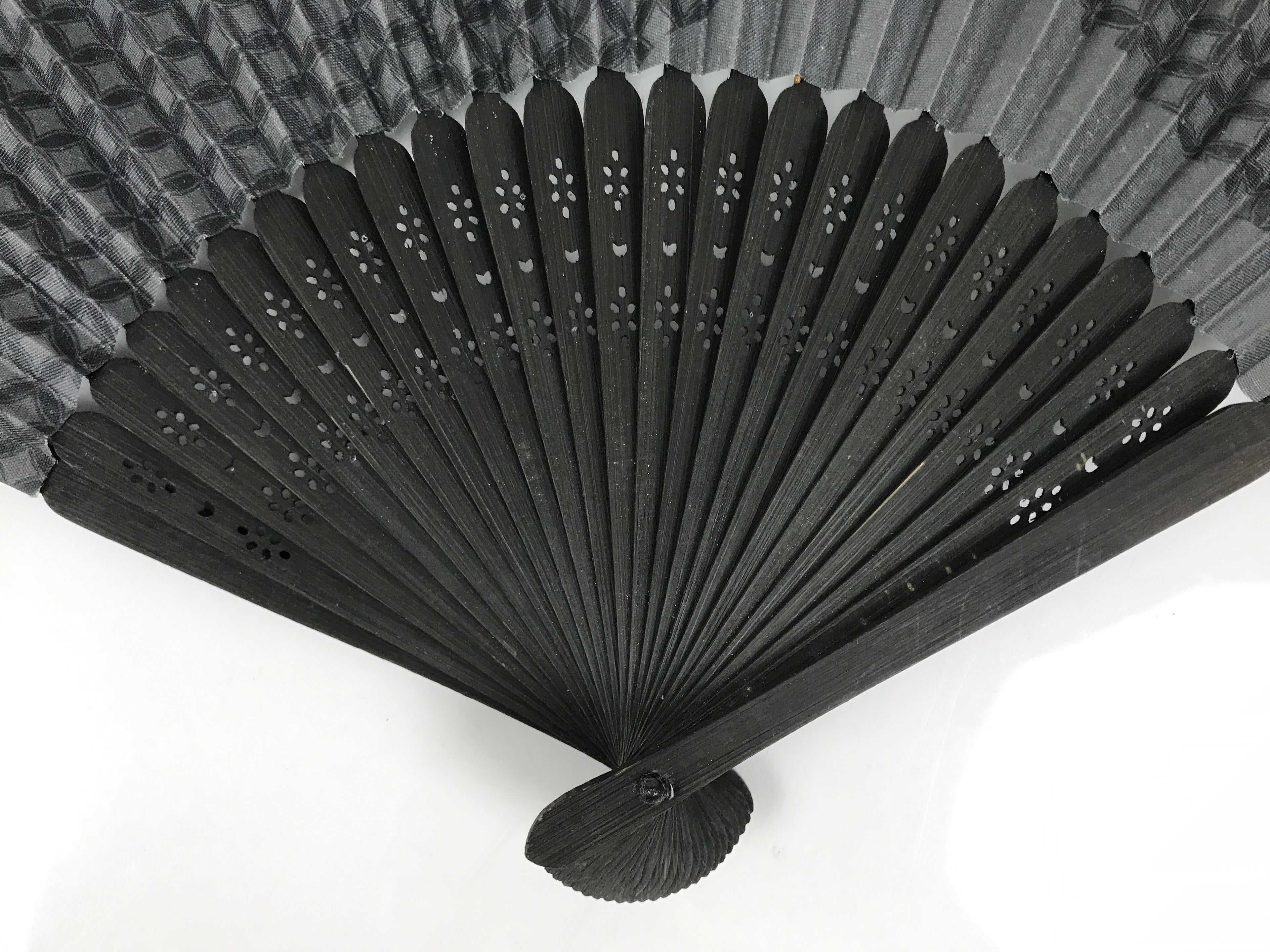 Japanese Fabric Folding Fan Sensu Bamboo Frame Traditional Shippo Design 5D70-AD - Fan-chidorivintage.com