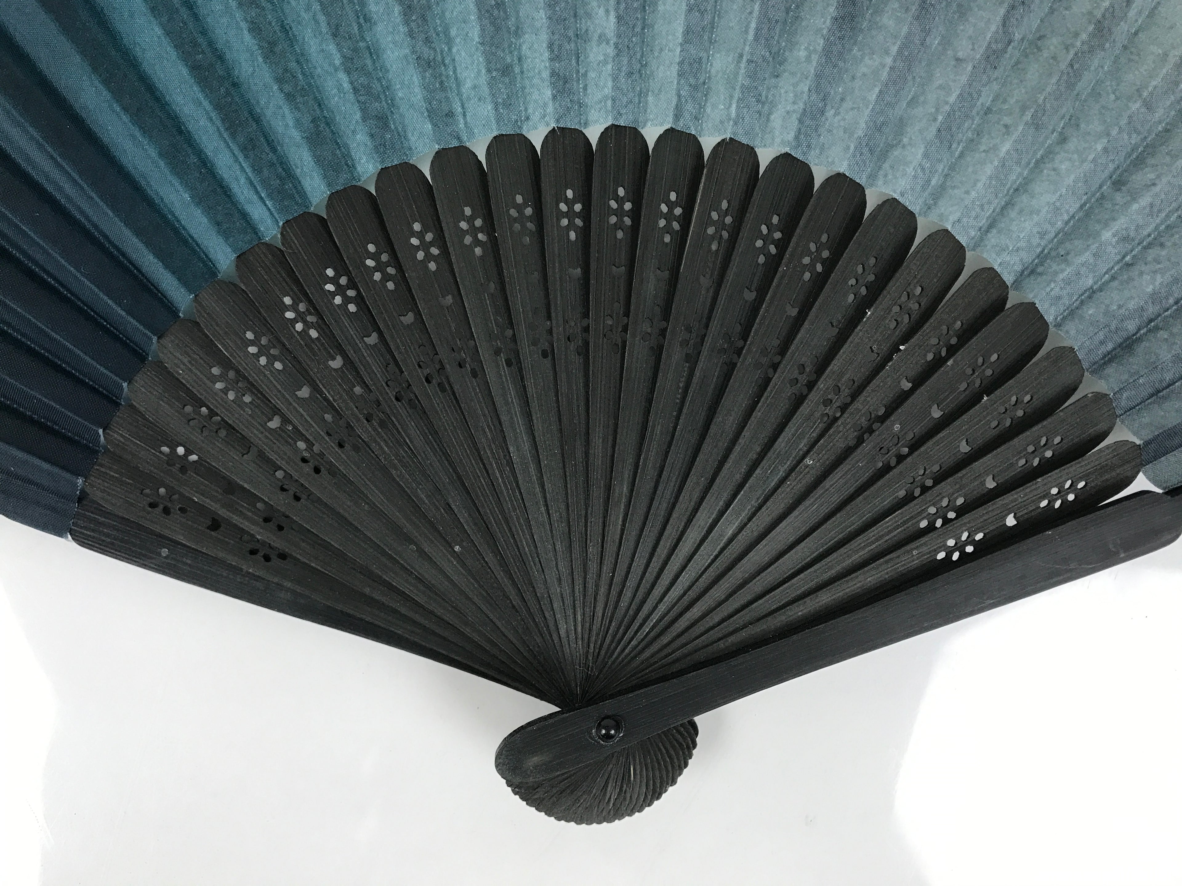 Japanese Fabric Folding Fan Sensu Vtg Bamboo Frame Dark Green Gradient 5D71-AD - Fan-chidorivintage.com