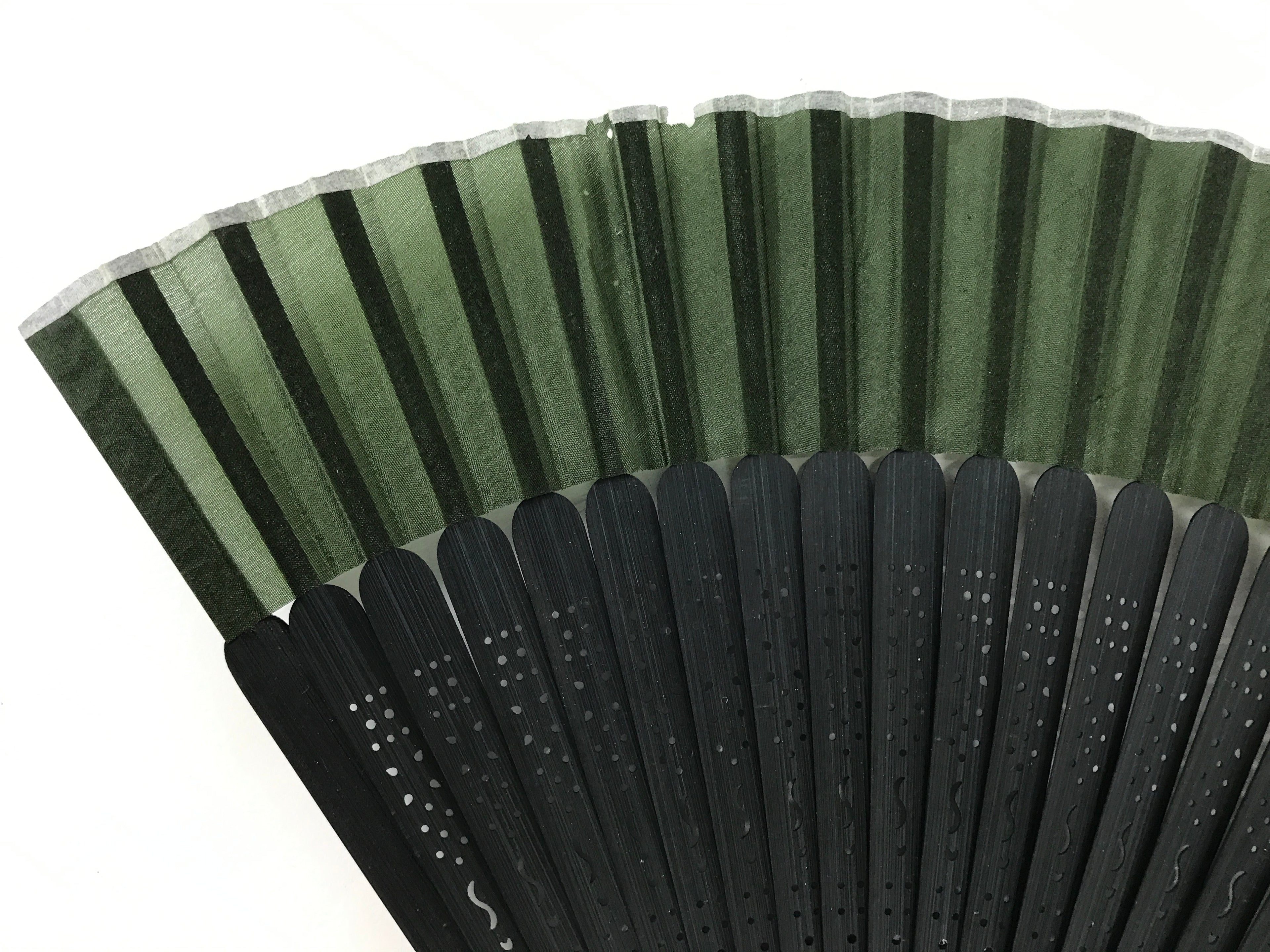 Japanese Fabric Folding Fan Sensu Vtg Bamboo Cutout Frame Solid Dark Green 5D72-AD - Fan-chidorivintage.com