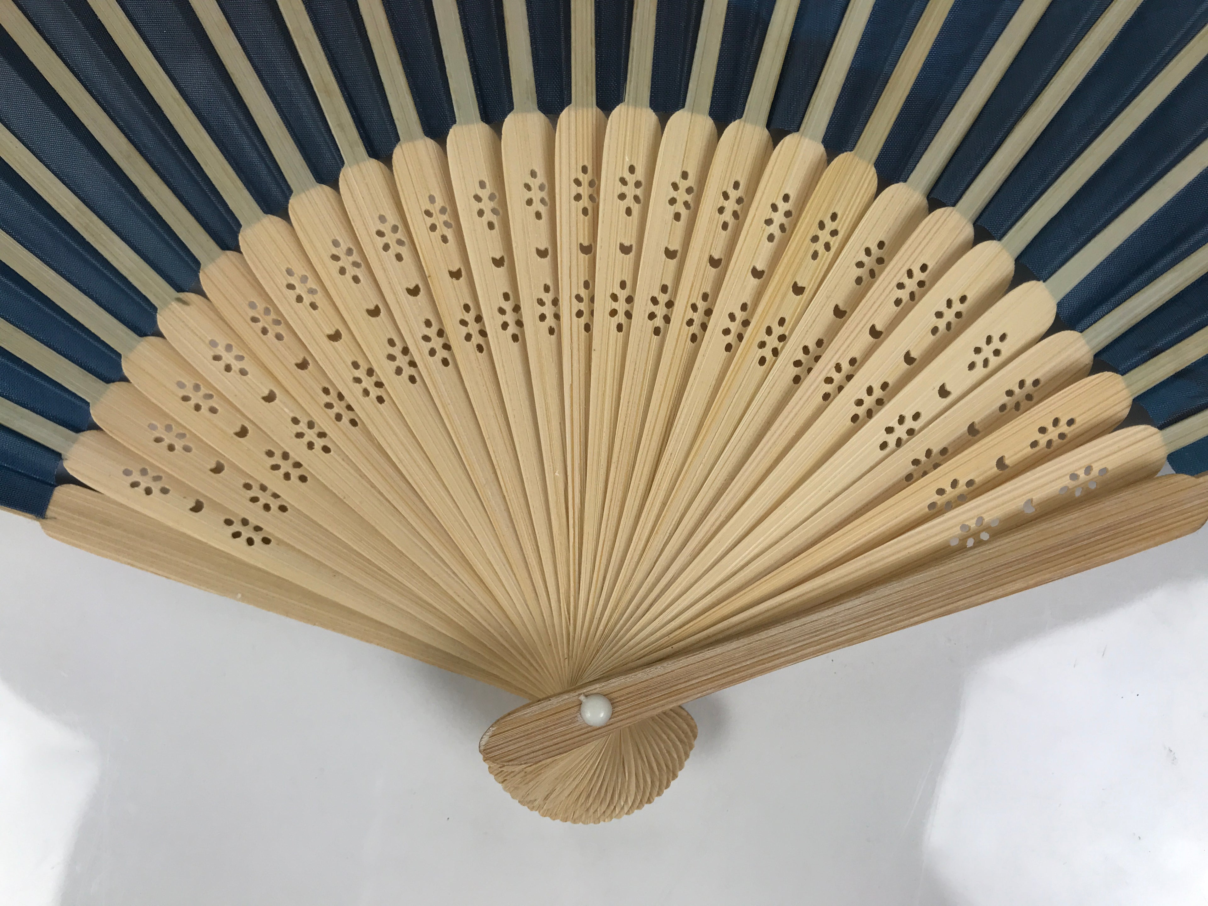 Japanese Fabric Folding Fan Sensu Vtg Bamboo Frame Mt. Fuji Blue Fujisan 5D74-AD - Fan-chidorivintage.com