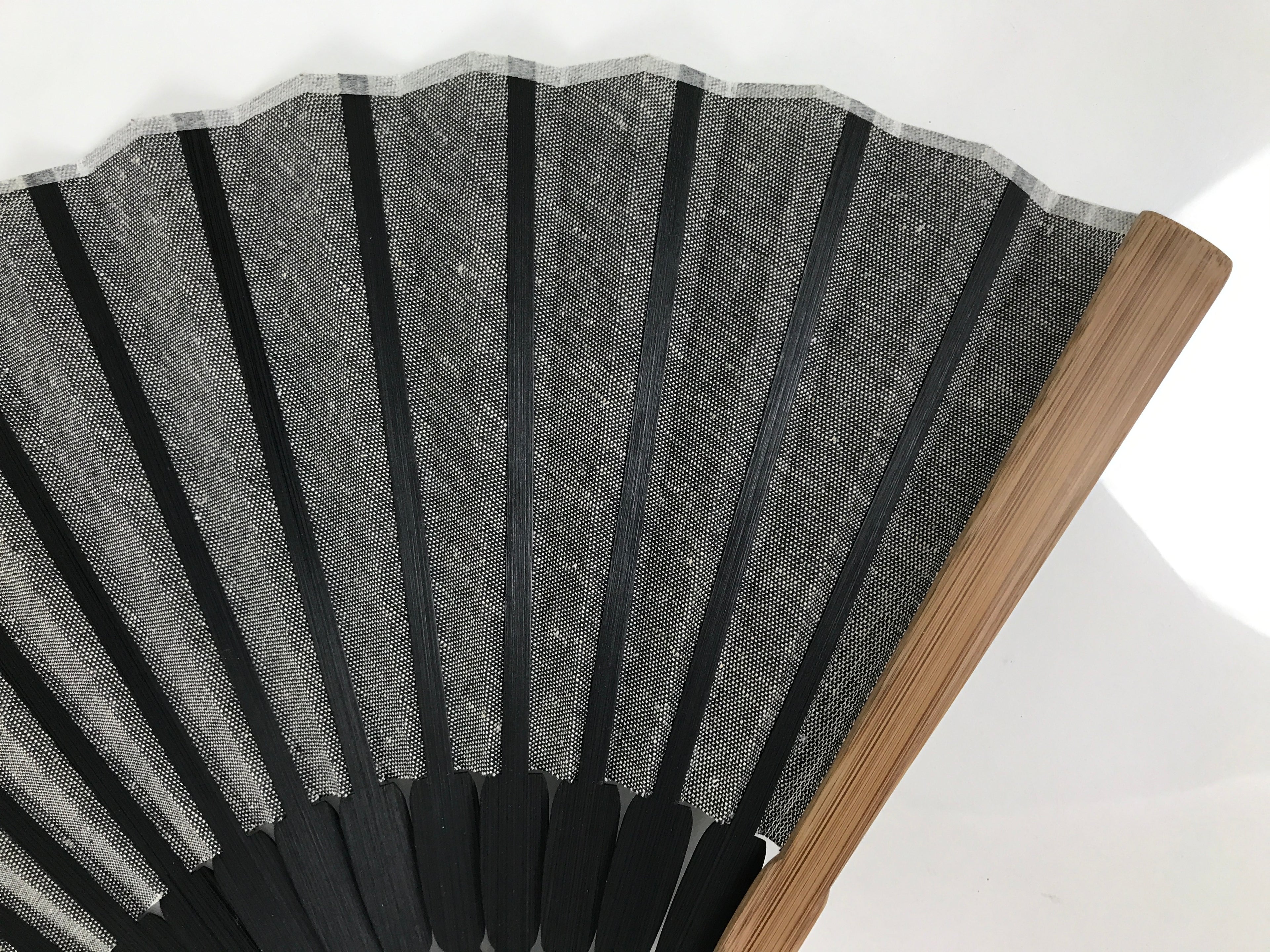 Japanese Fabric Folding Fan Sensu Vtg Bamboo Frame Simple Black White 5D76-AD - Fan-chidorivintage.com