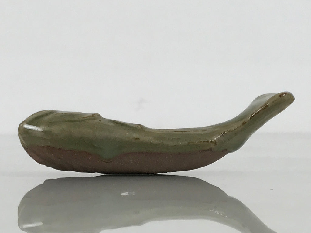Japanese Ceramic Chopstick Rest Hashioki Vtg Utensil Holder Green Fish CR275-KT - Chopstick Holder-chidorivintage.com
