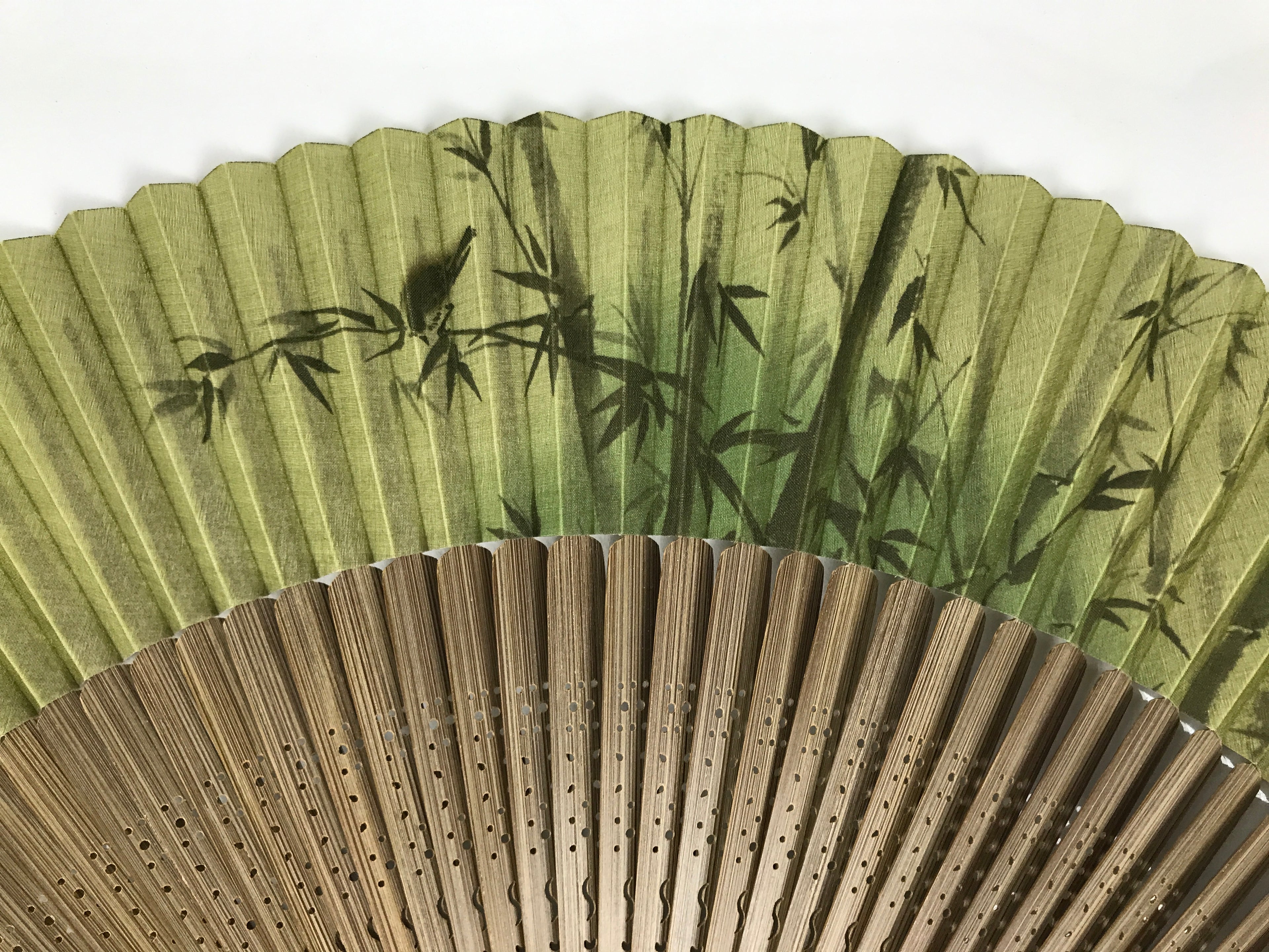 Japanese Fabric Folding Fan Vtg Sensu Bamboo Frame Green Take Leaves Brown 5D78-AD - Fan-chidorivintage.com