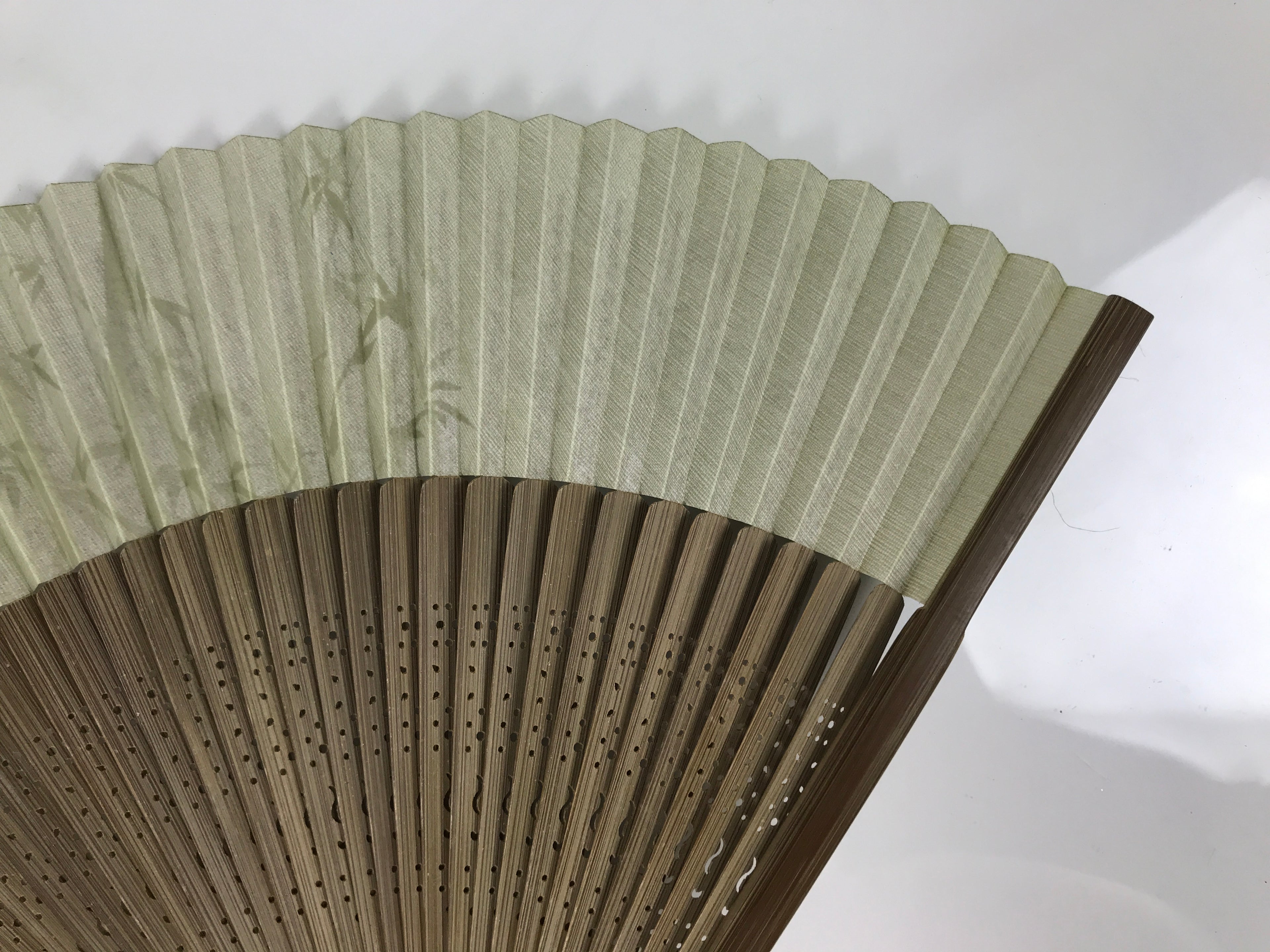 Japanese Fabric Folding Fan Vtg Sensu Bamboo Frame Green Take Leaves Brown 5D78-AD - Fan-chidorivintage.com