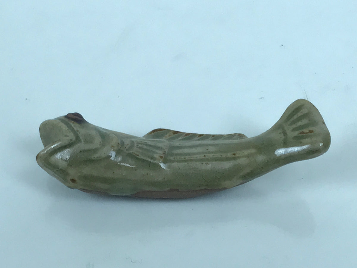 Japanese Ceramic Chopstick Rest Hashioki Vtg Utensil Holder Green Fish CR279-KT - Chopstick Holder-chidorivintage.com