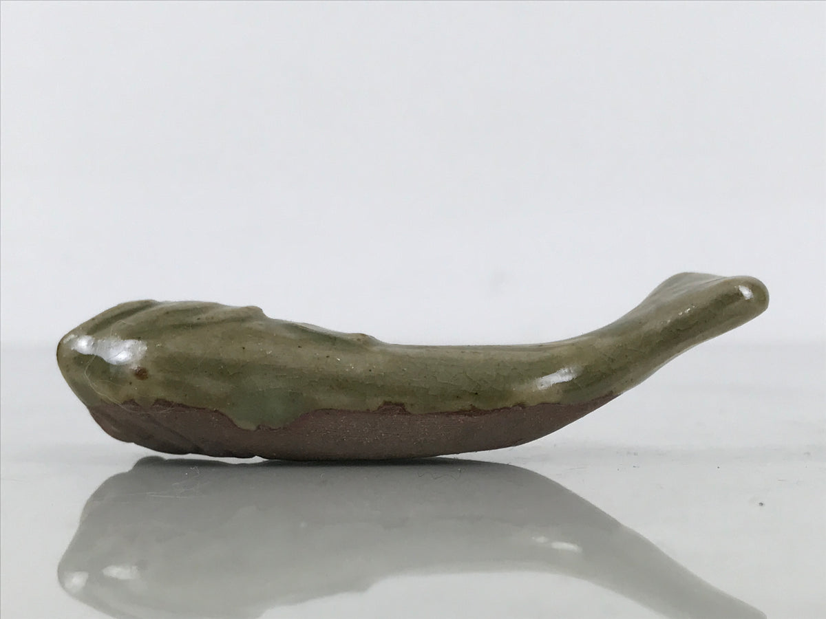Japanese Ceramic Chopstick Rest Hashioki Vtg Utensil Holder Green Fish CR279-KT - Chopstick Holder-chidorivintage.com