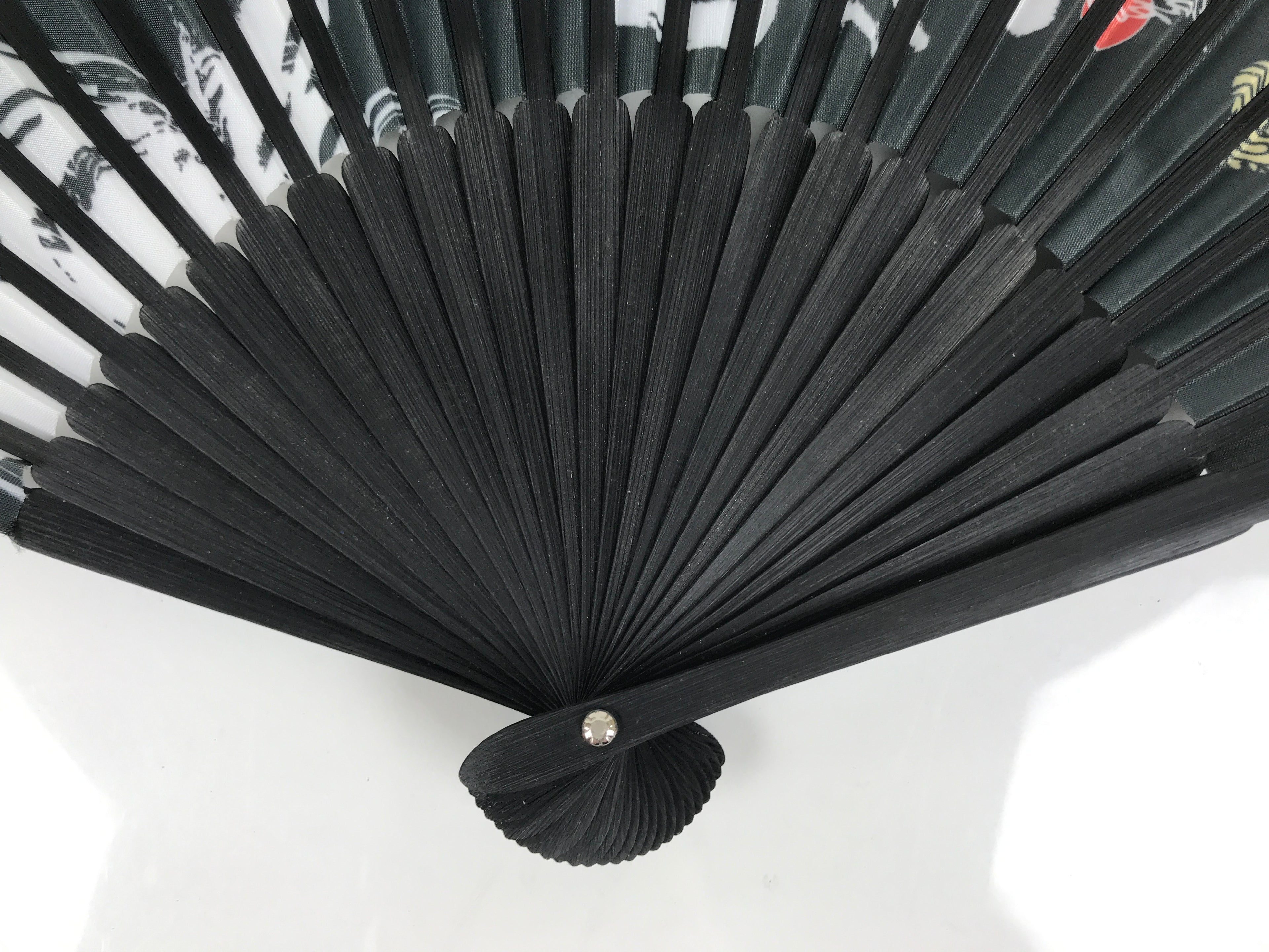 Japanese Fabric Folding Fan Vtg Sensu Black Bamboo Frame Orca Whale Nagoya 5D80-AD - Fan-chidorivintage.com