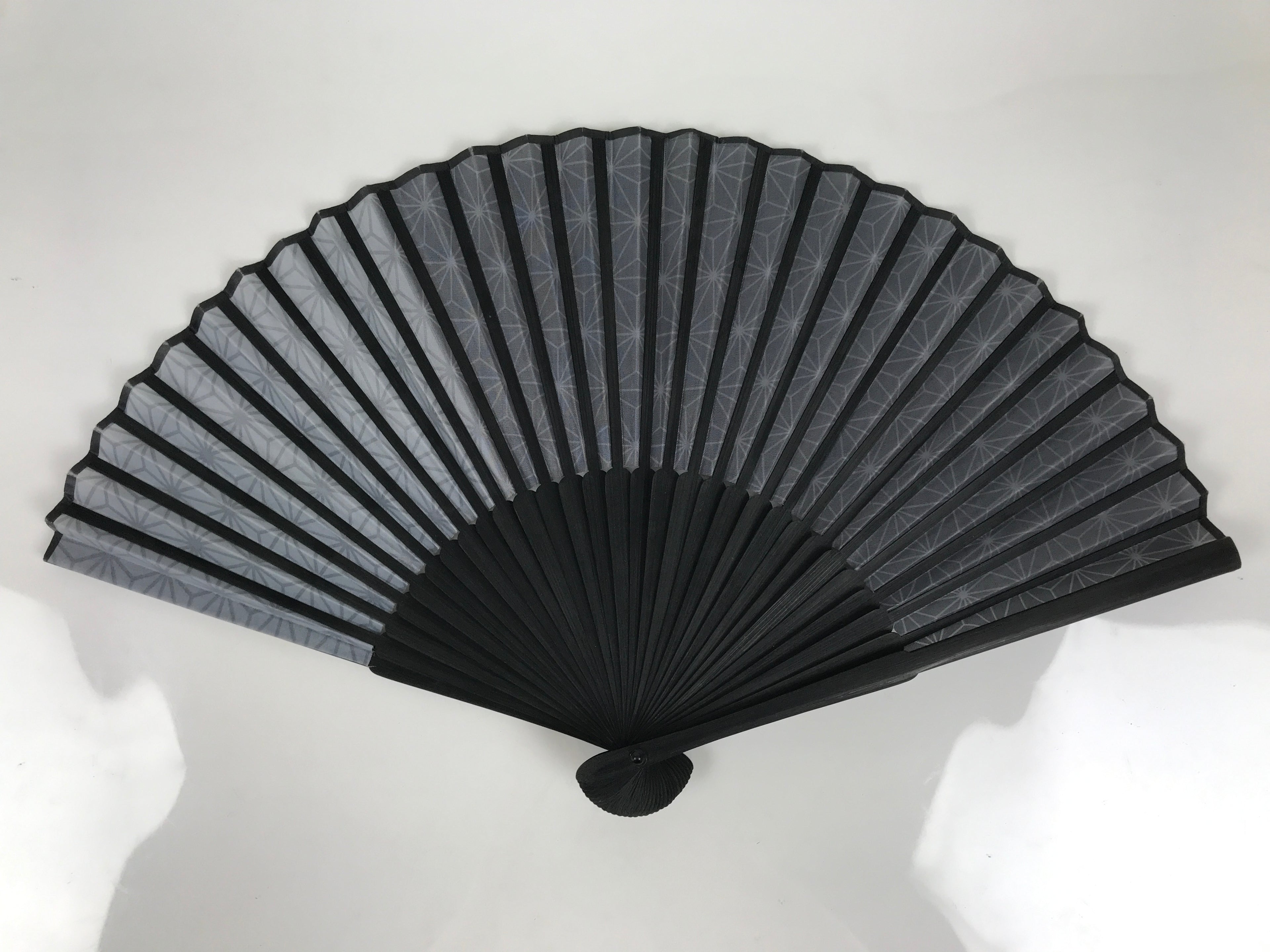 Japanese Fabric Folding Fan Vtg Sensu Bamboo Frame Black Asanoha Pattern 5D81-AD - Fan-chidorivintage.com