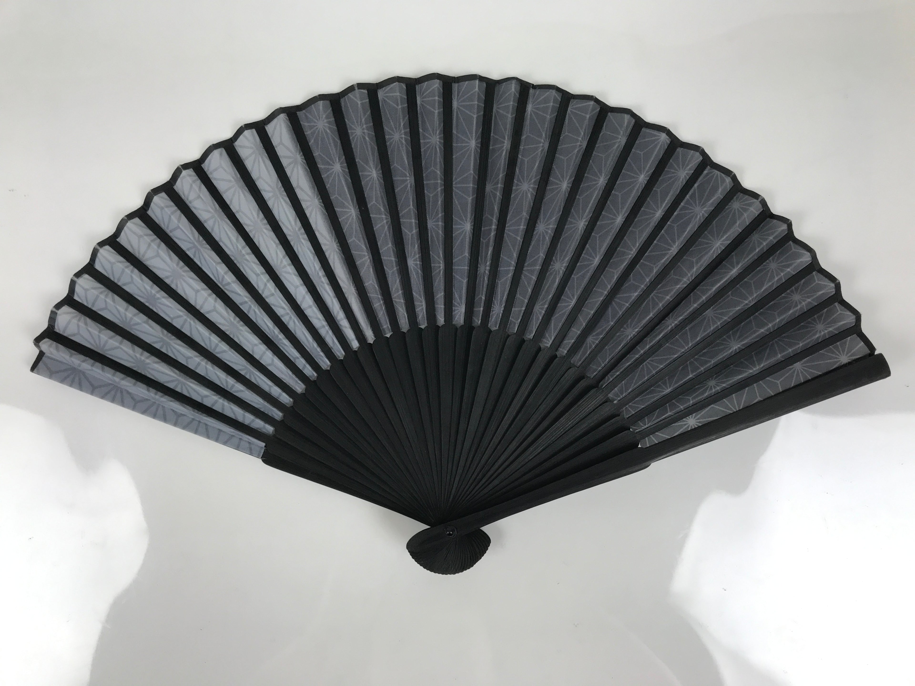 Japanese Fabric Folding Fan Vtg Sensu Bamboo Frame Black Asanoha Pattern 5D81-AD - Fan-chidorivintage.com
