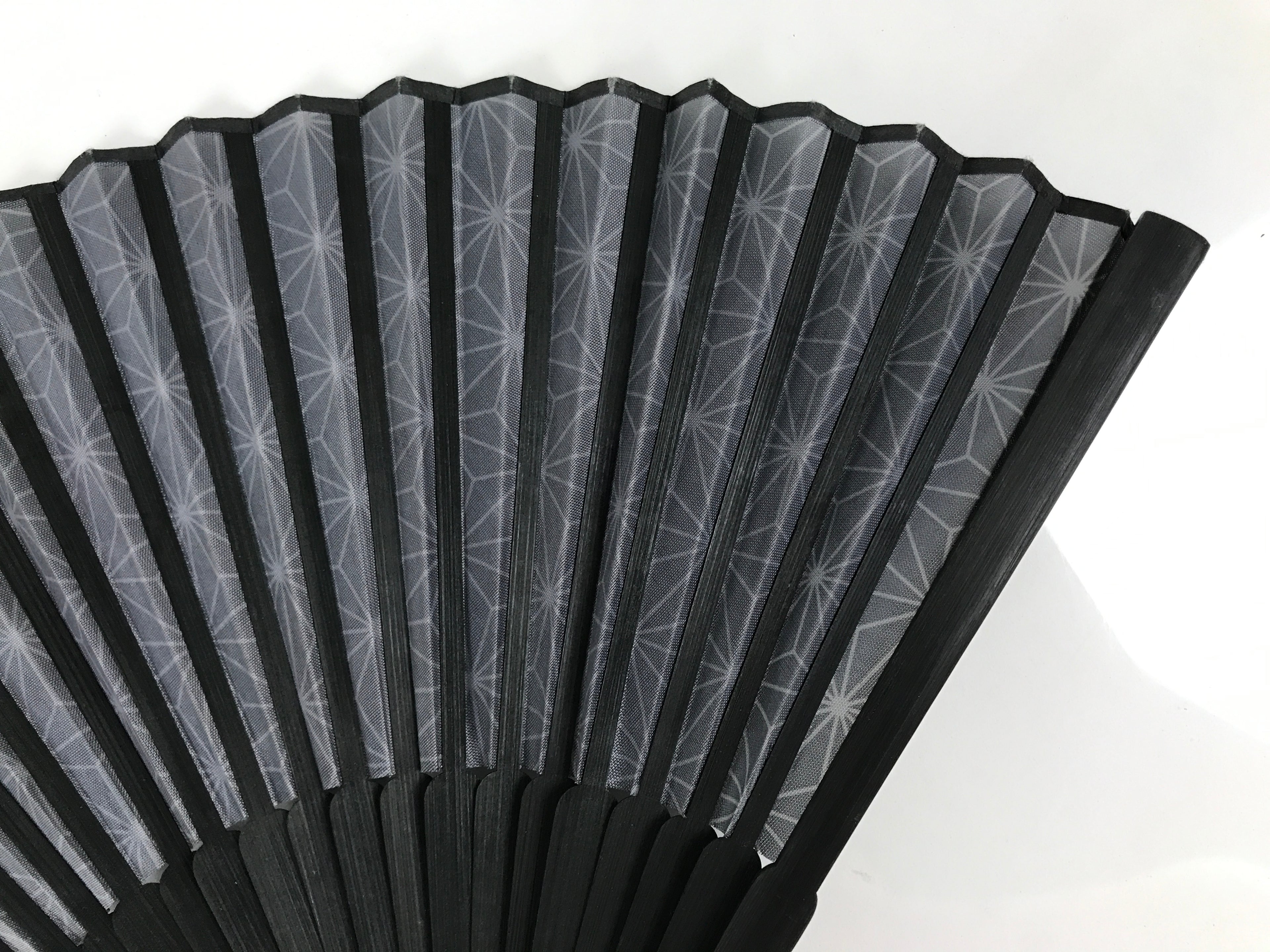 Japanese Fabric Folding Fan Vtg Sensu Bamboo Frame Black Asanoha Pattern 5D81-AD - Fan-chidorivintage.com