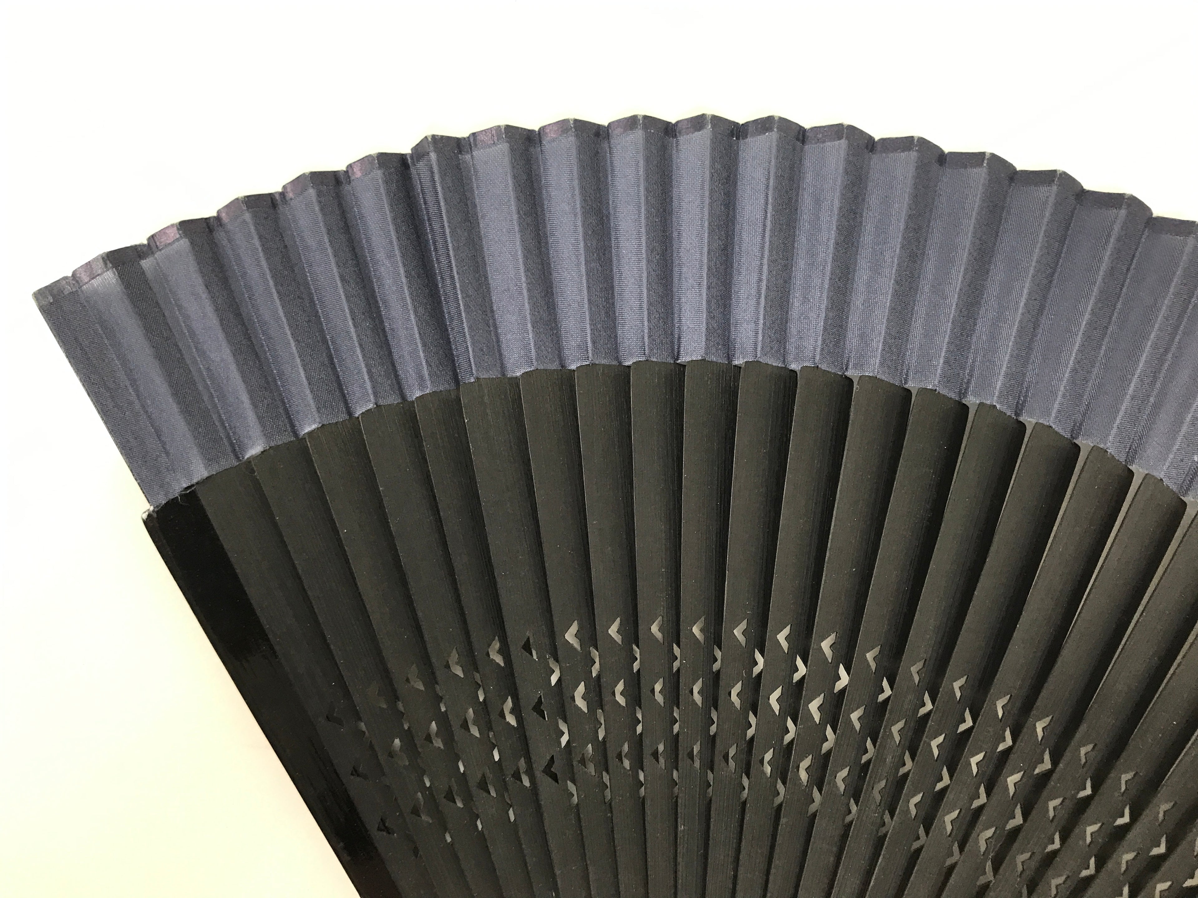 Japanese Fabric Folding Fan Vtg Sensu Lacquered Black Bamboo Frame Blue 5D83-AD - Fan-chidorivintage.com