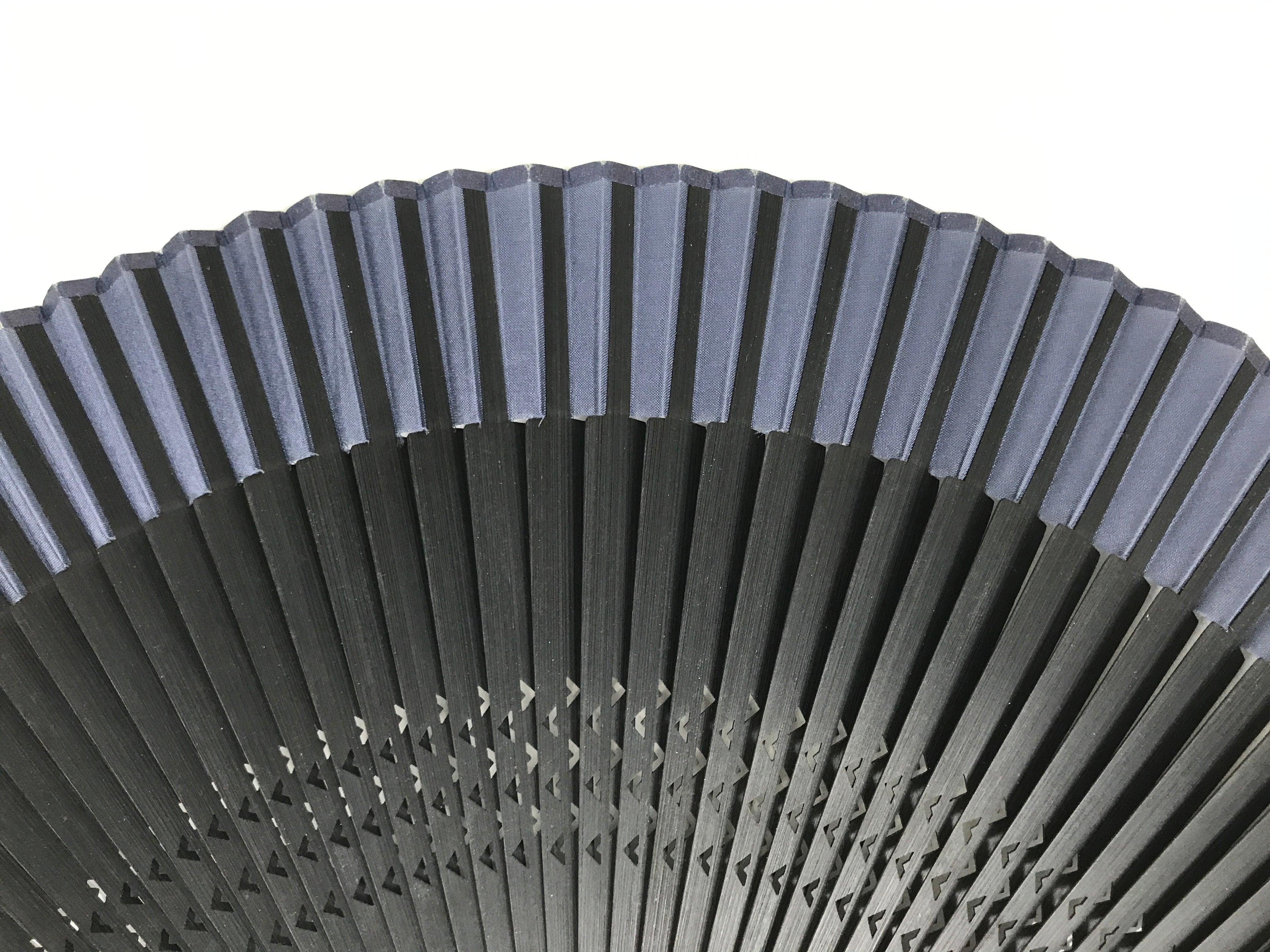 Japanese Fabric Folding Fan Vtg Sensu Lacquered Black Bamboo Frame Blue 5D83-AD - Fan-chidorivintage.com