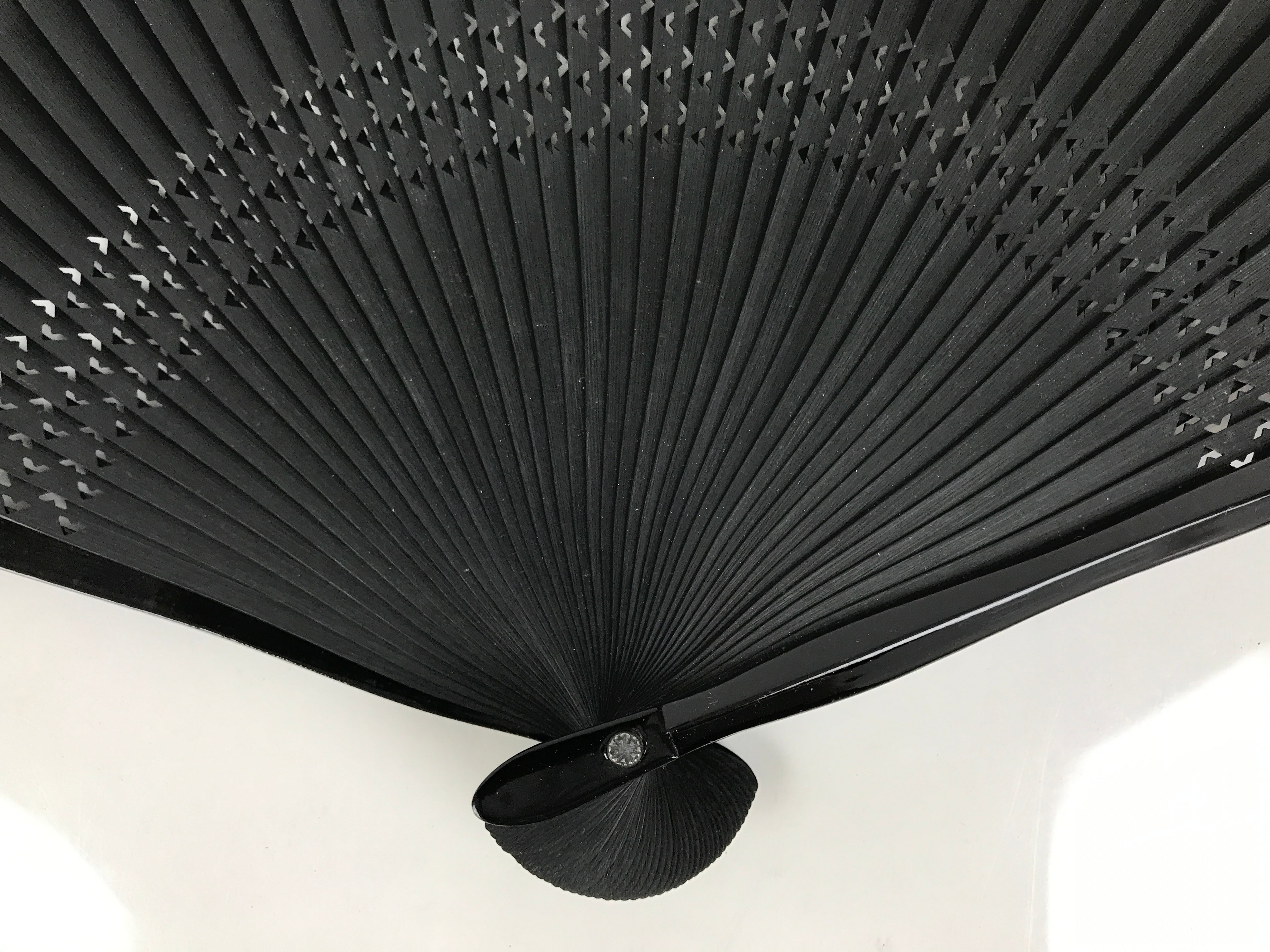 Japanese Fabric Folding Fan Vtg Sensu Lacquered Black Bamboo Frame Blue 5D83-AD - Fan-chidorivintage.com