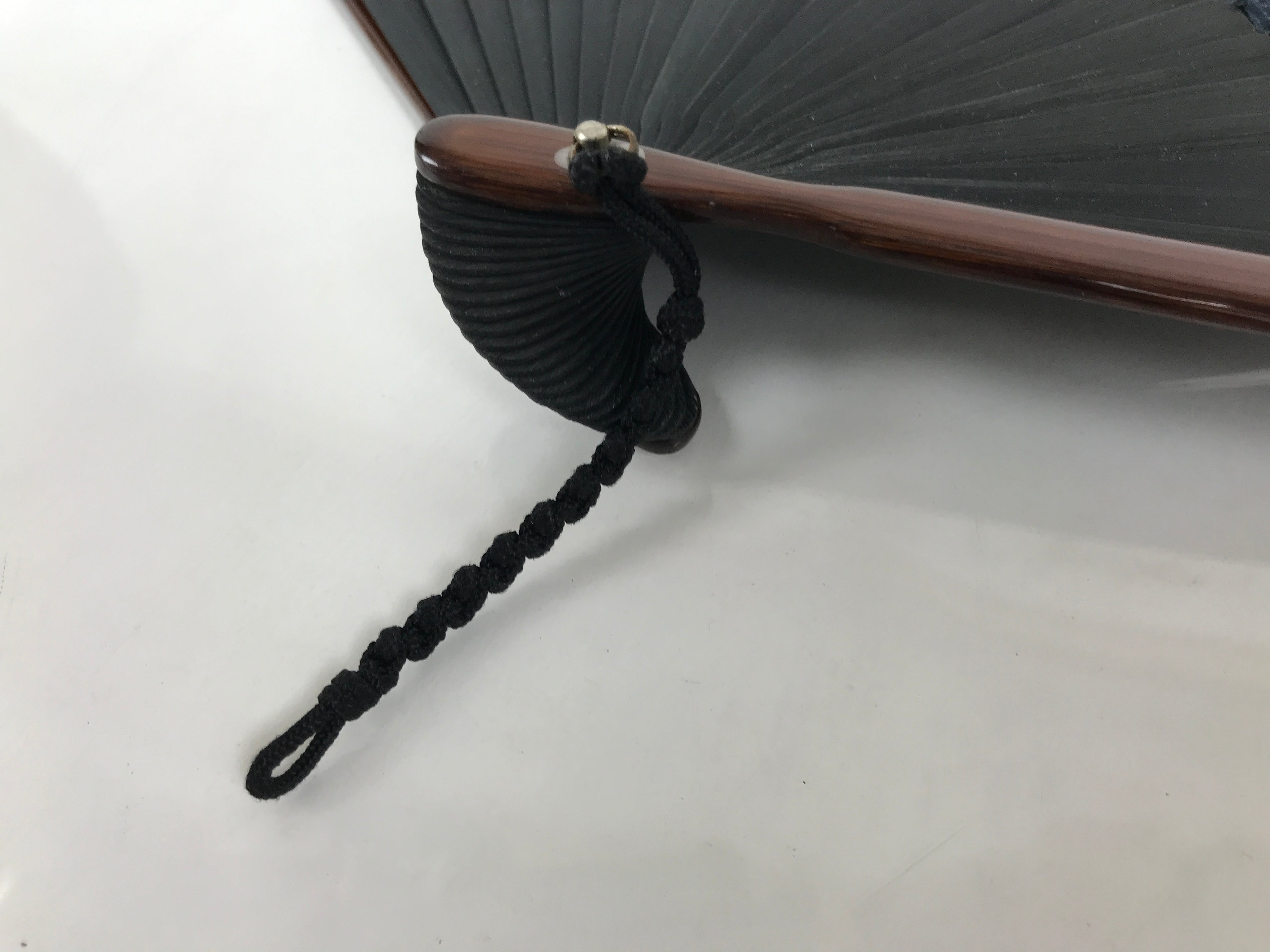 Japanese Fabric Folding Fan Vtg Sensu Bamboo Frame Blue Seigaiha Pattern 5D86-AD - Fan-chidorivintage.com