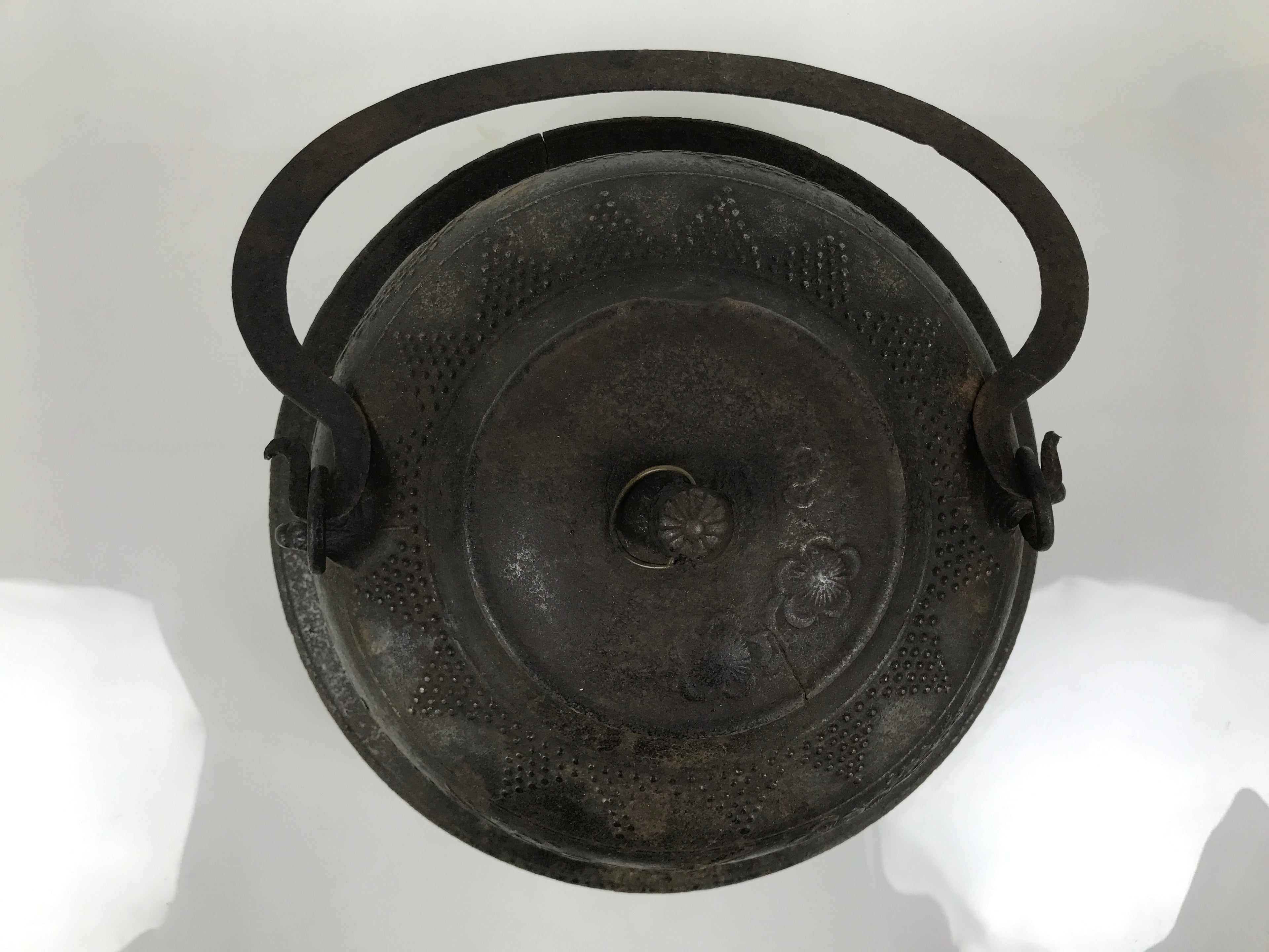 Antique Japanese Cast Iron Kettle Chagama Water Pot Tea Ceremony Floral C36-KT - Kettle-chidorivintage.com