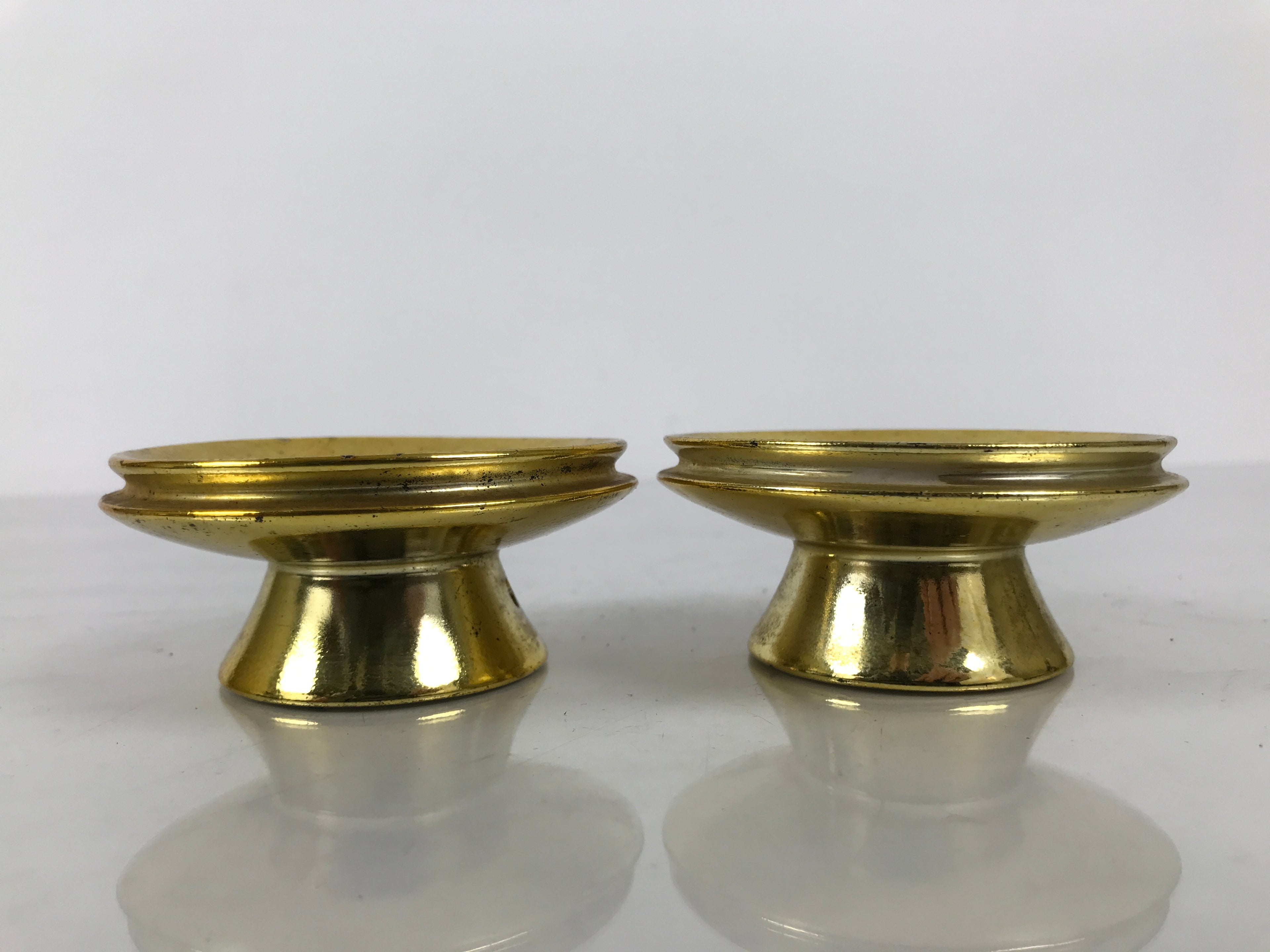 Japanese Buddhist Altar Fitting Metal Candle Stand Vtg 2pc Shokudai Gold BA976-OT - Buddhist-chidorivintage.com
