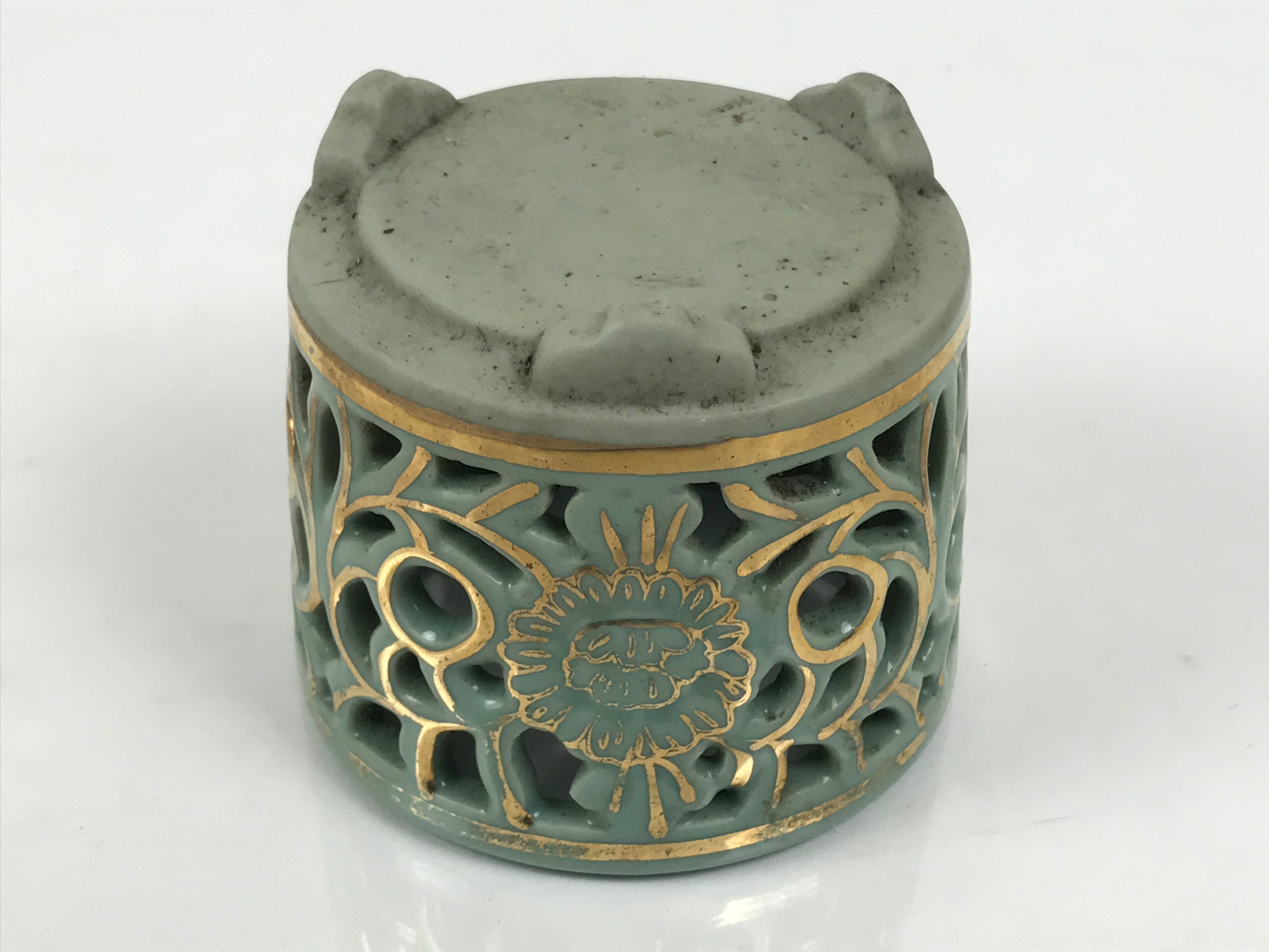Japanese Buddhist Altar Porcelain Incense Burner Koro Vtg Celadon Blue BA934-OT - Buddhist-chidorivintage.com