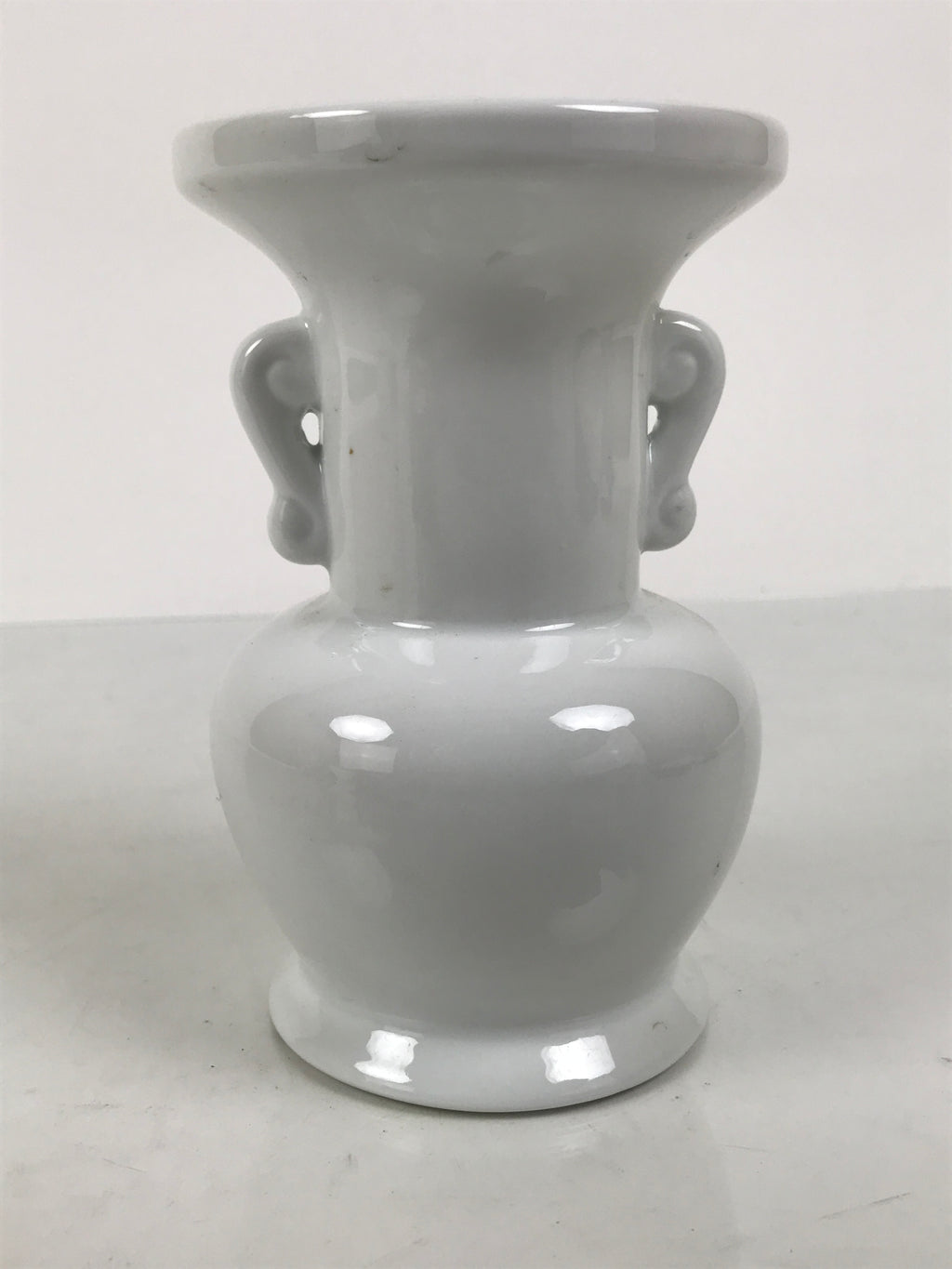 Japanese Buddhist Altar Porcelain Flower Vase Vtg Hanatate Simple White BA927-OT - Buddhist-chidorivintage.com