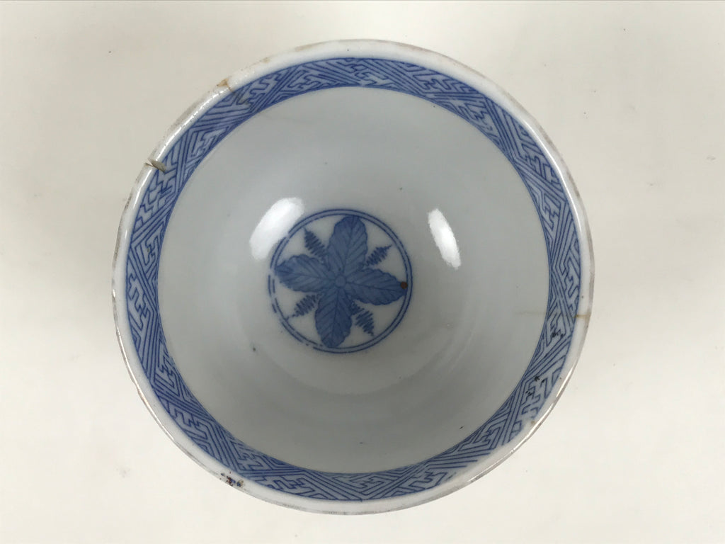 Japanese Porcelain Yunomi Teacup Sencha White Red Blue Floral Geometric TC634-KT - Teacup-chidorivintage.com