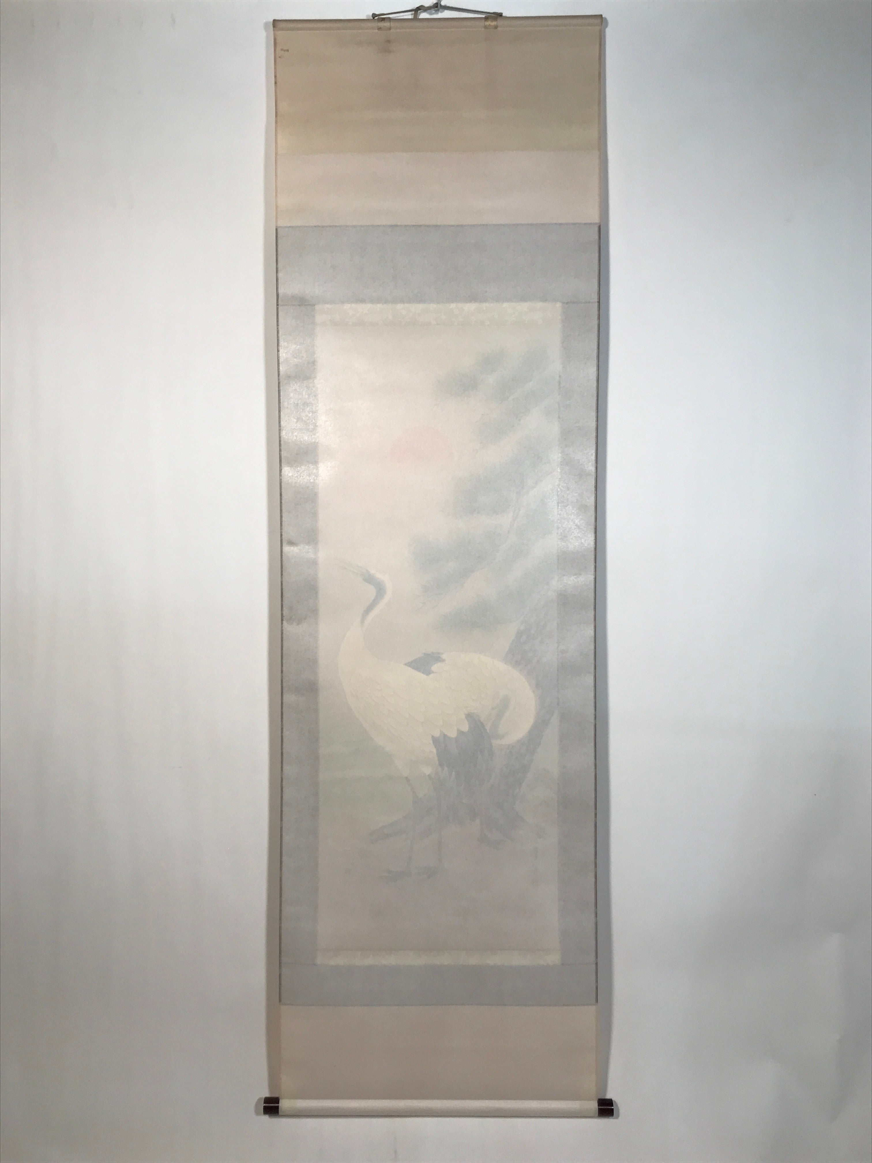 Japanese Hanging Scroll Kakejiku Vtg Two Cranes Pine Tree Red Sun Color KJ202-AD - Scroll-chidorivintage.com